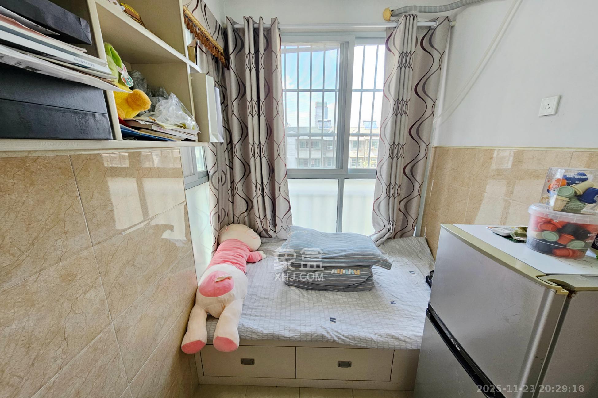 一品嘉庭 1室1厅1卫 2000.0元/月 一品嘉庭 1室1厅1卫 2000.0元/月室内图