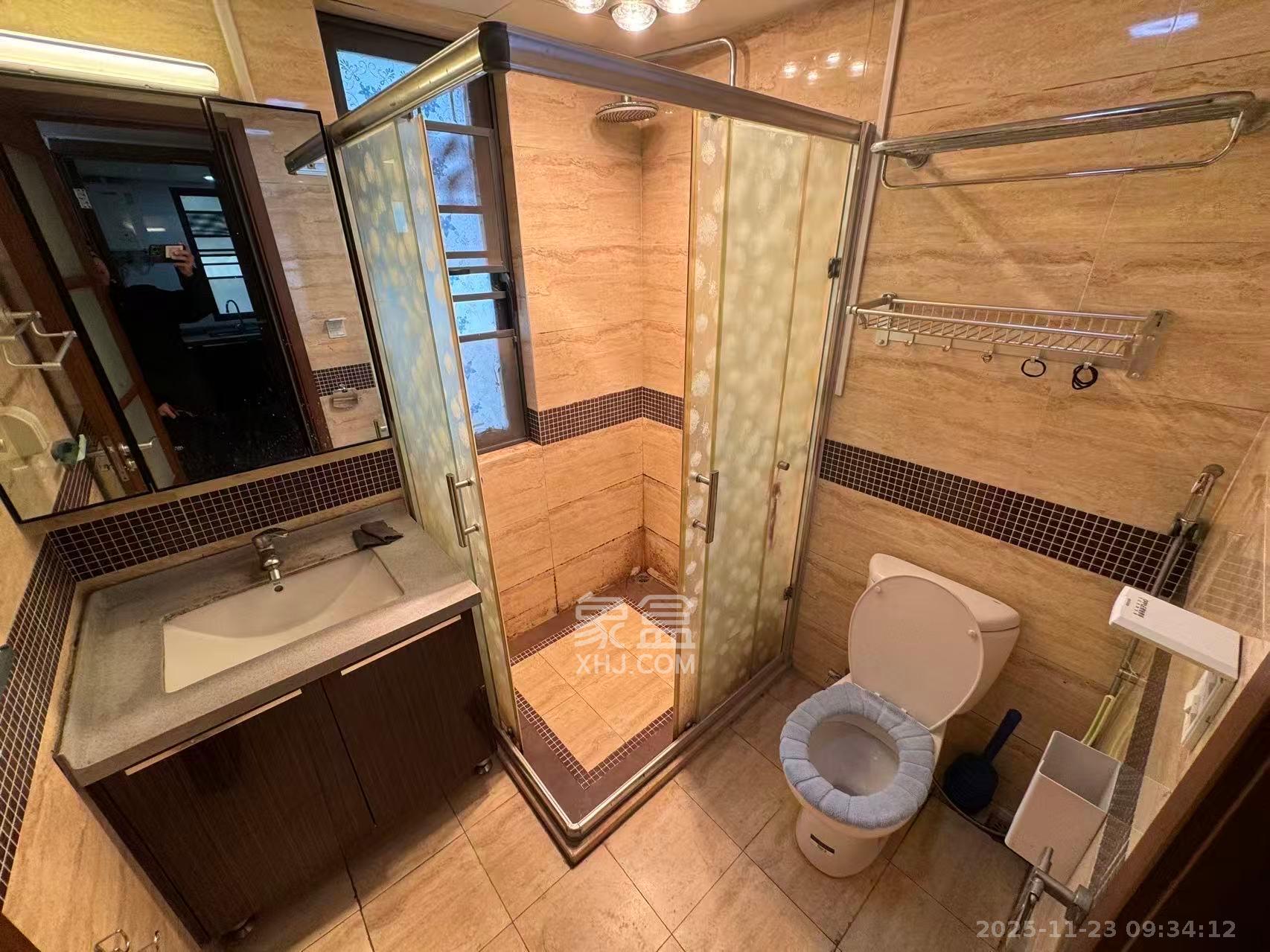 万科城 2室1厅1卫 2300.0元/月 万科城 2室1厅1卫 2300.0元/月室内图