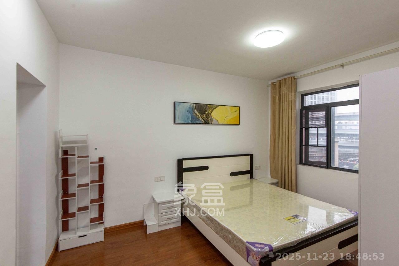 创元时代(成兴景苑) 1室0厅2卫 2800.0元/月 创元时代(成兴景苑) 1室0厅2卫 2800.0元/月室内图