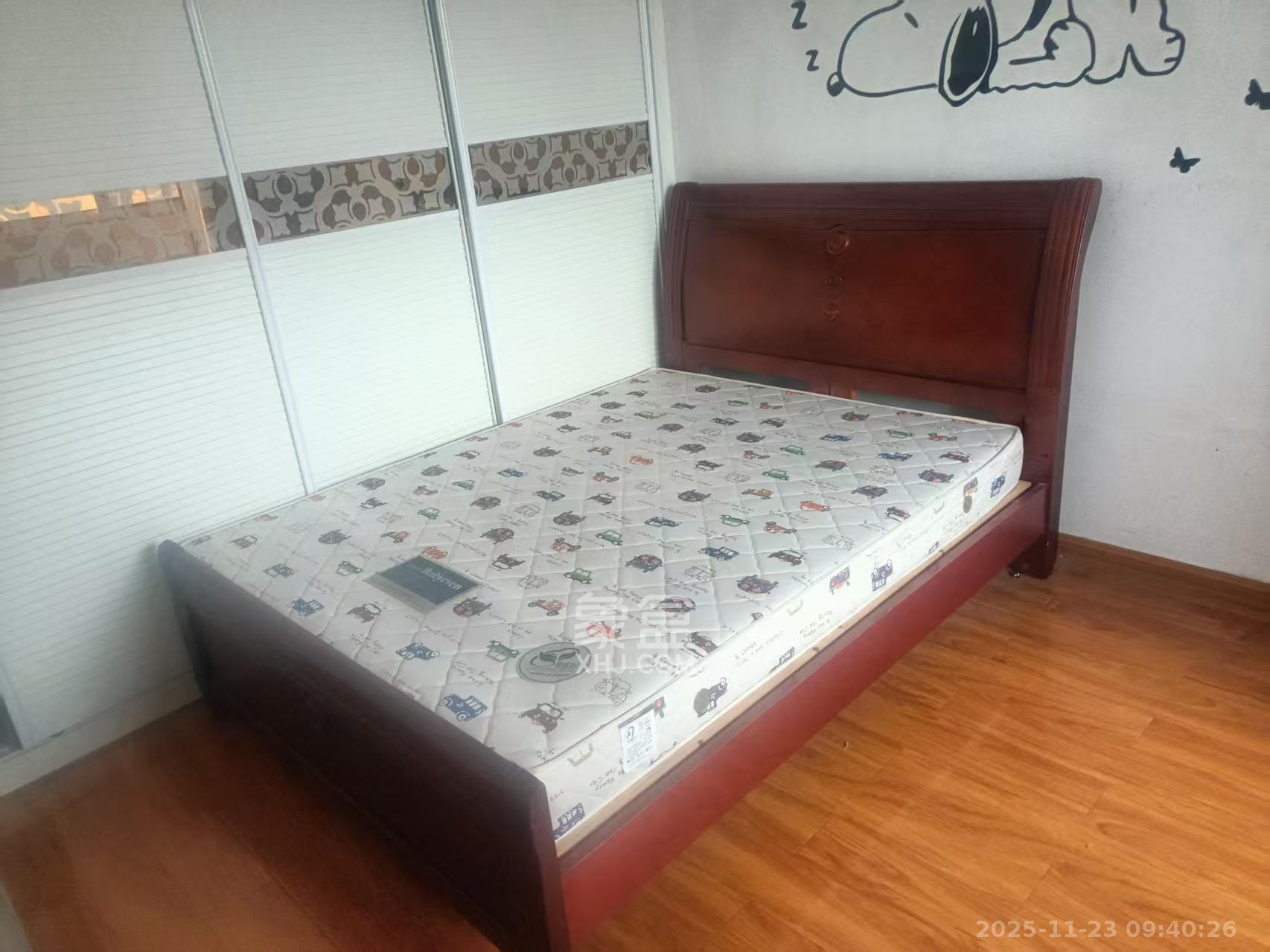 长房凤凰佳园  1室0厅0卫    1400.0元/月室内图