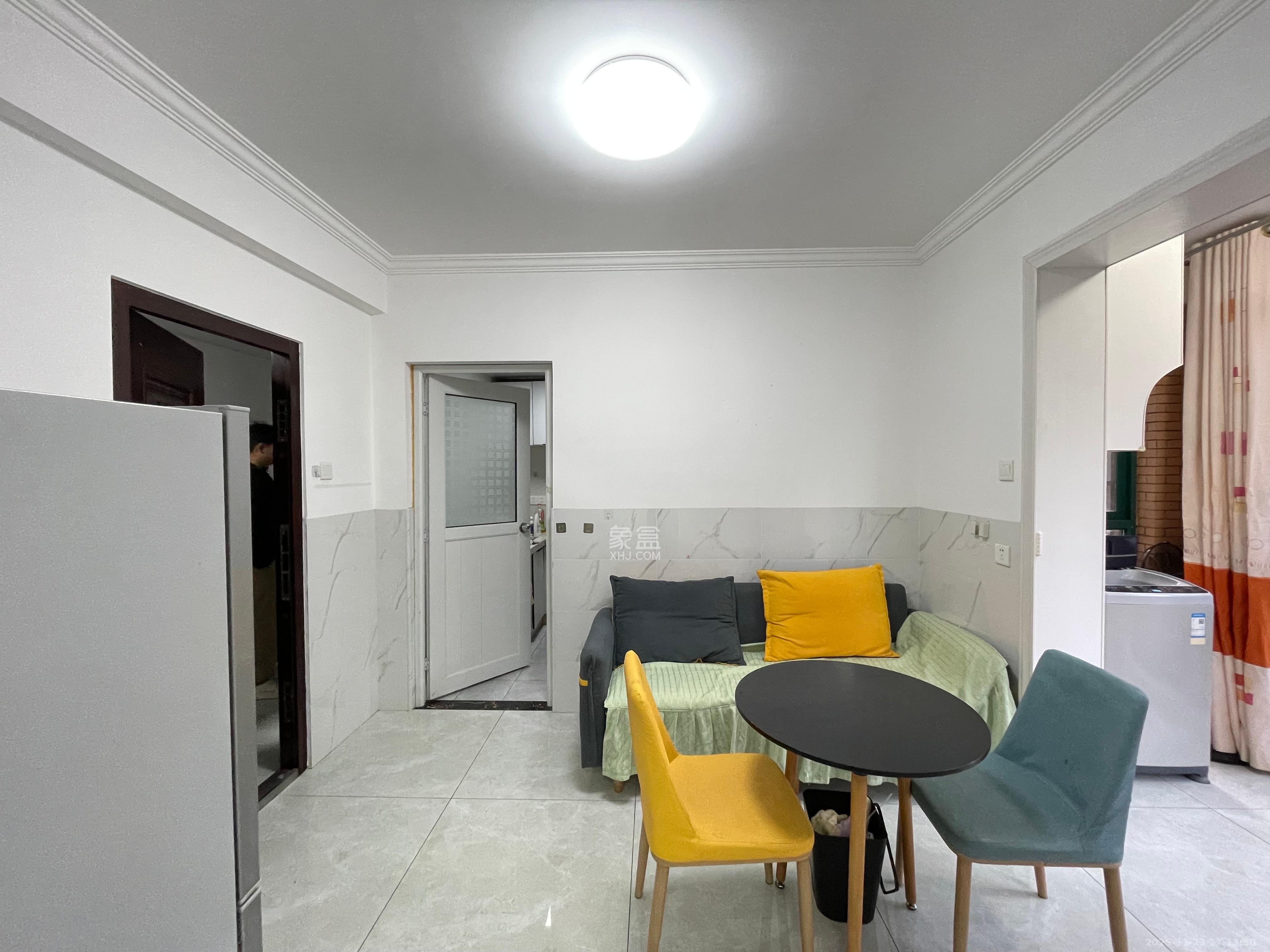 诚兴园  1室1厅1卫    1500.0元/月室内图