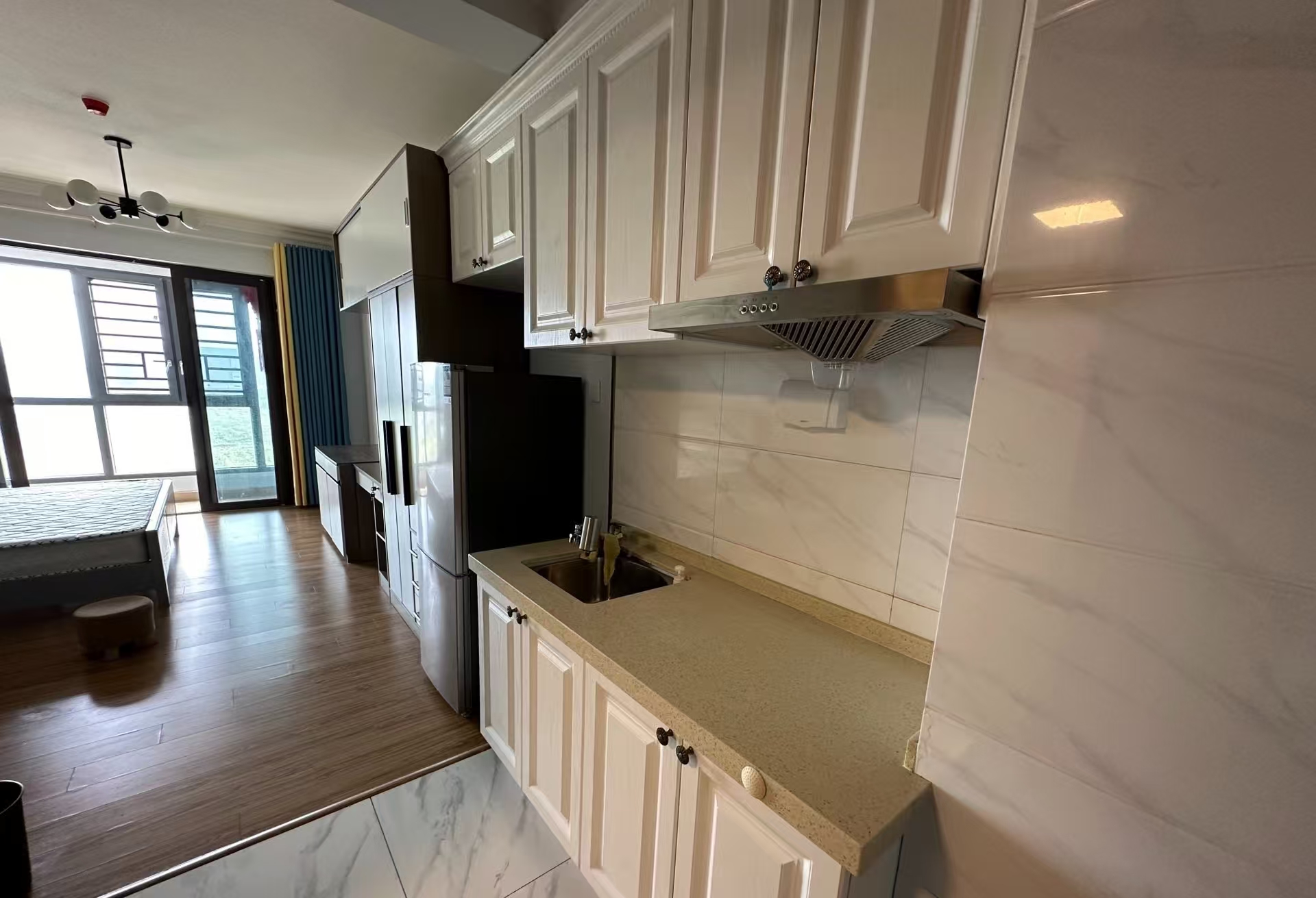 华耀碧桂园十里江湾誉峯 1室0厅0卫 1200.0元/月 华耀碧桂园十里江湾誉峯 1室0厅0卫 1200.0元/月室内图