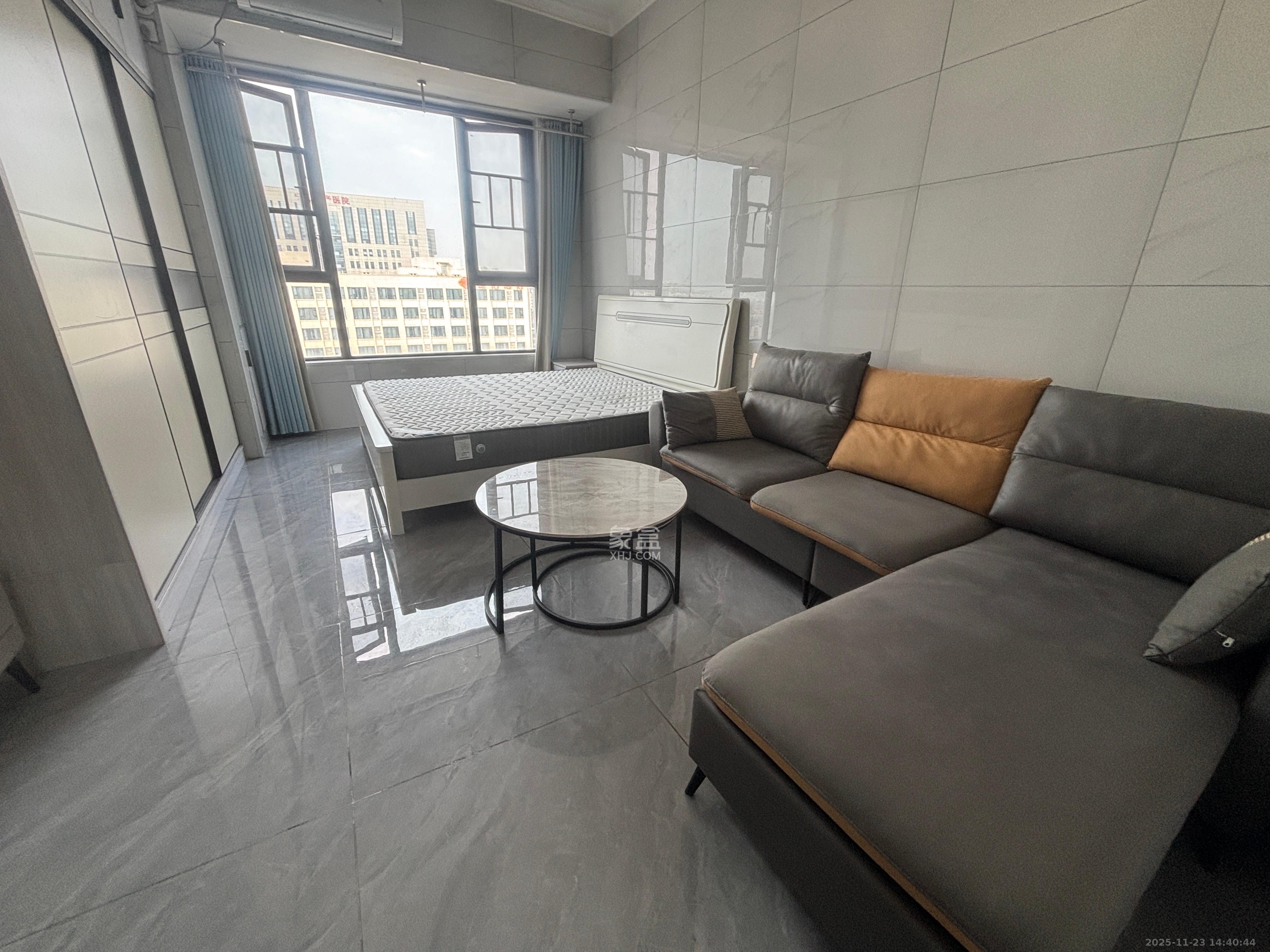 梅溪湖家居建材城  1室1厅1卫    1400.0元/月