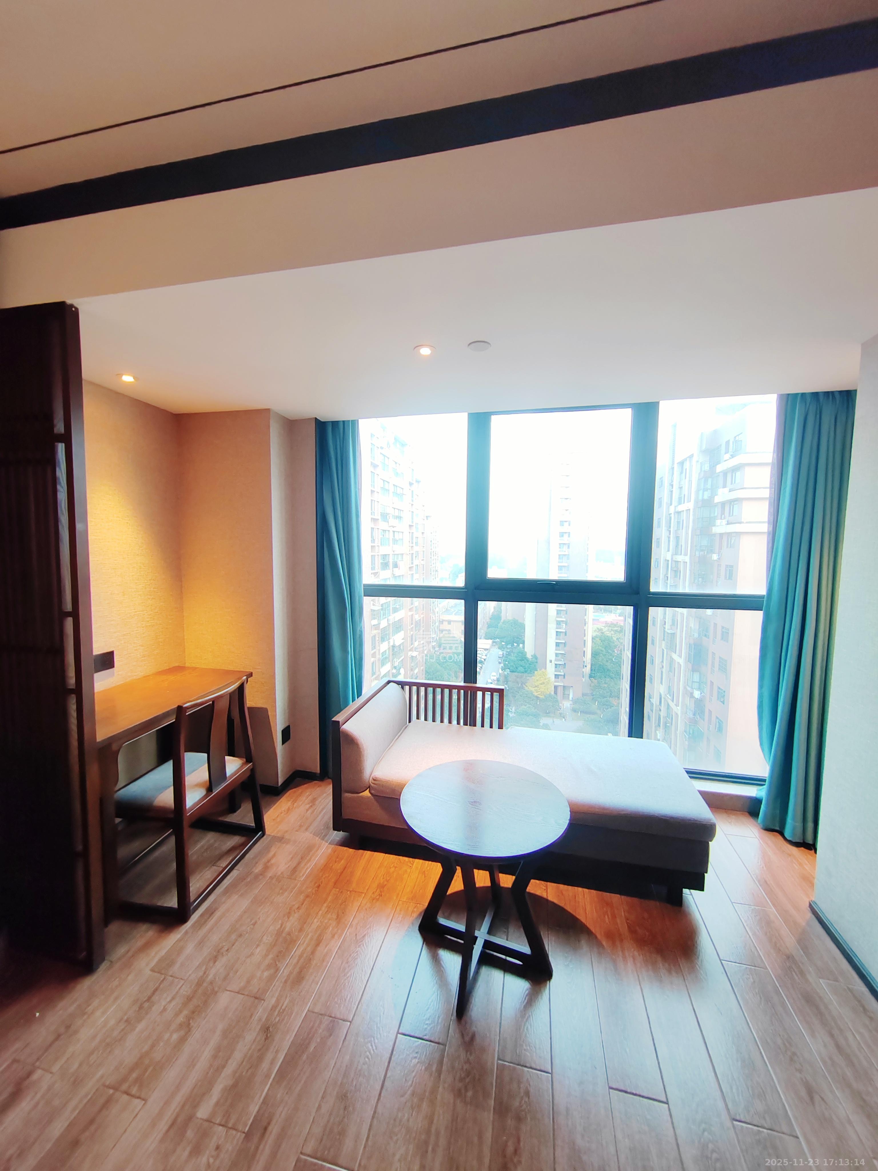 富兴旺角  1室0厅0卫    1200.0元/月室内图