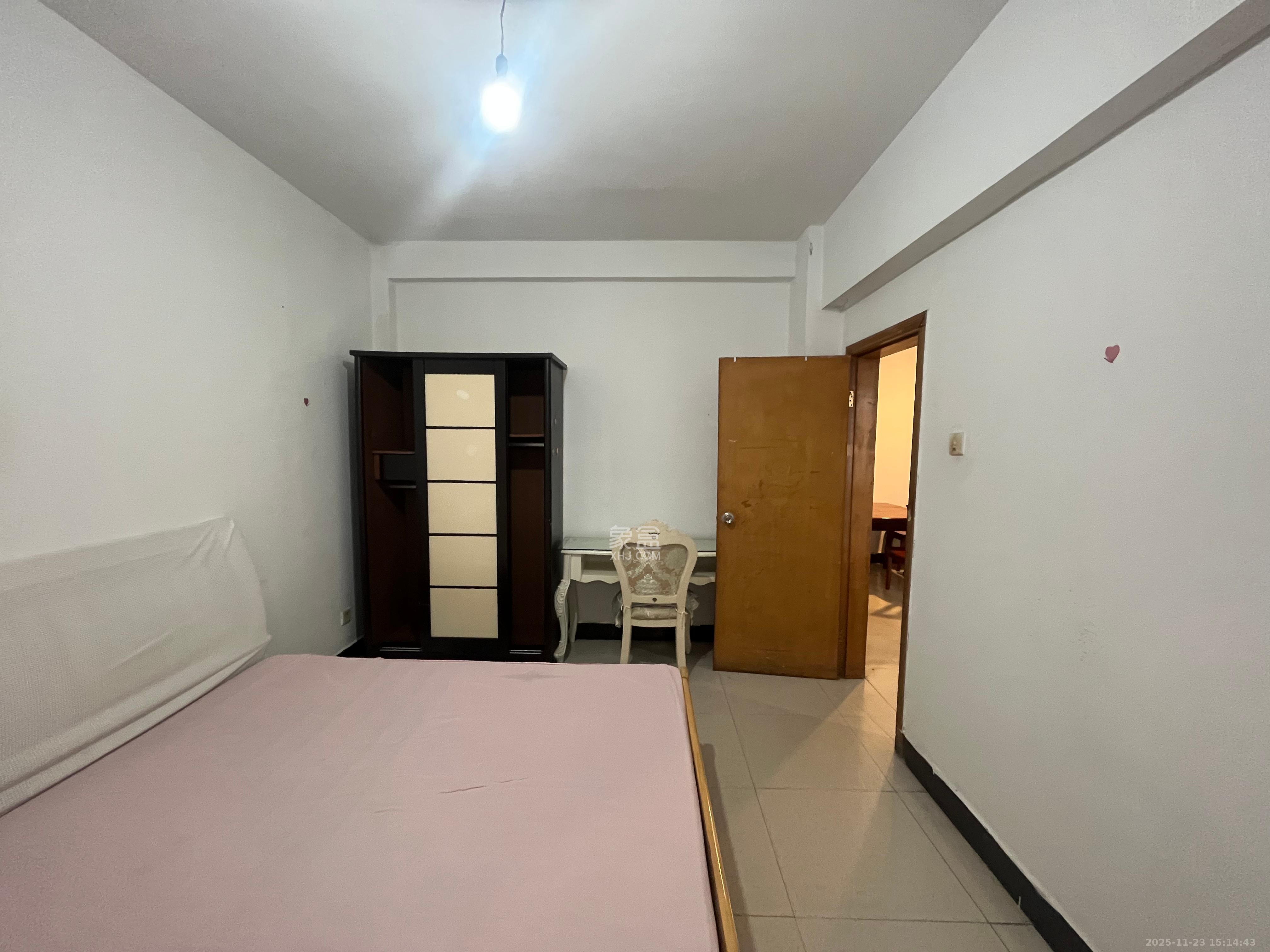 马王堆陶瓷城新合区  2室2厅1卫    1400.0元/月室内图