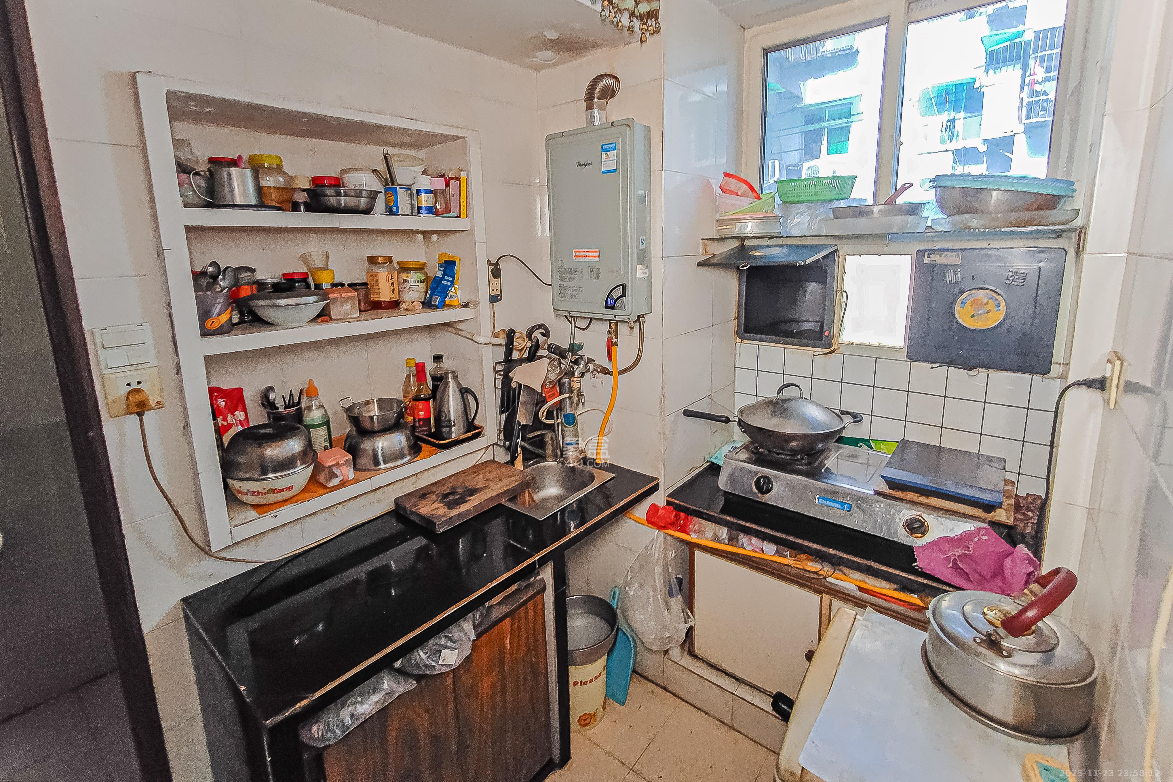 石子冲巷 2室1厅1卫 45.0万 石子冲巷 2室1厅1卫 45.0万厨房