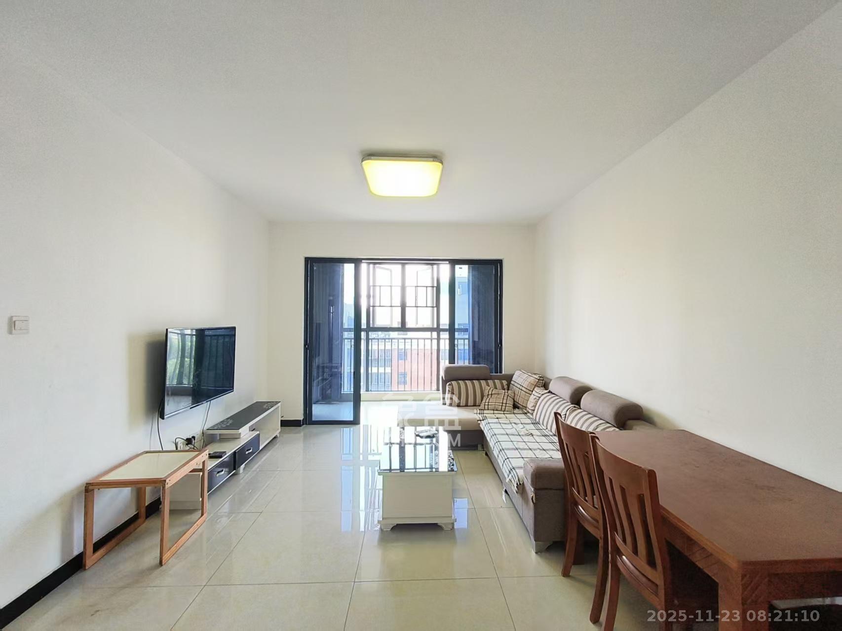 恒生碧水龙庭 3室2厅2卫 1900.0元/月 恒生碧水龙庭 3室2厅2卫 1900.0元/月室内图