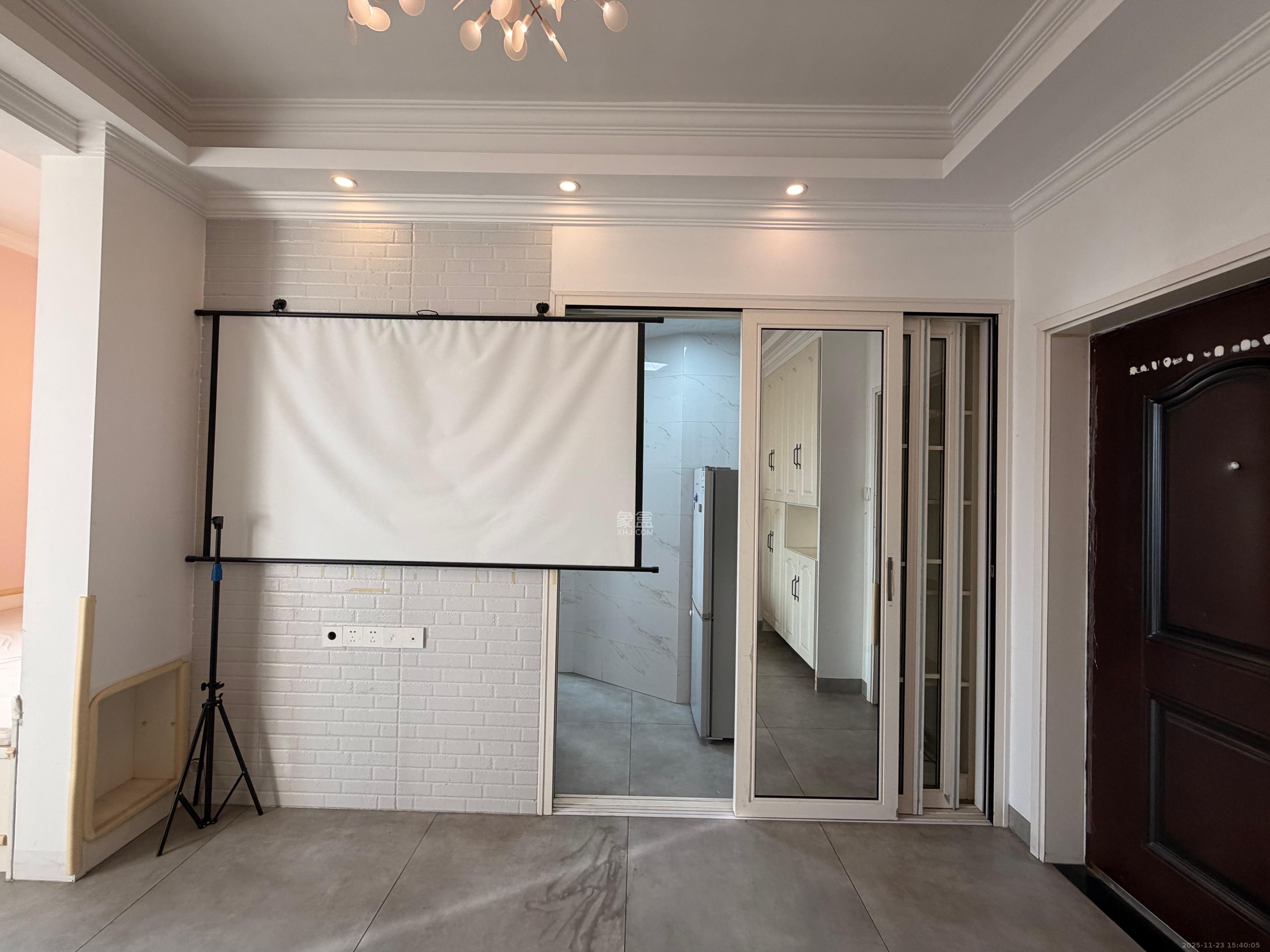 荣悦台  1室1厅1卫    2350.0元/月室内图