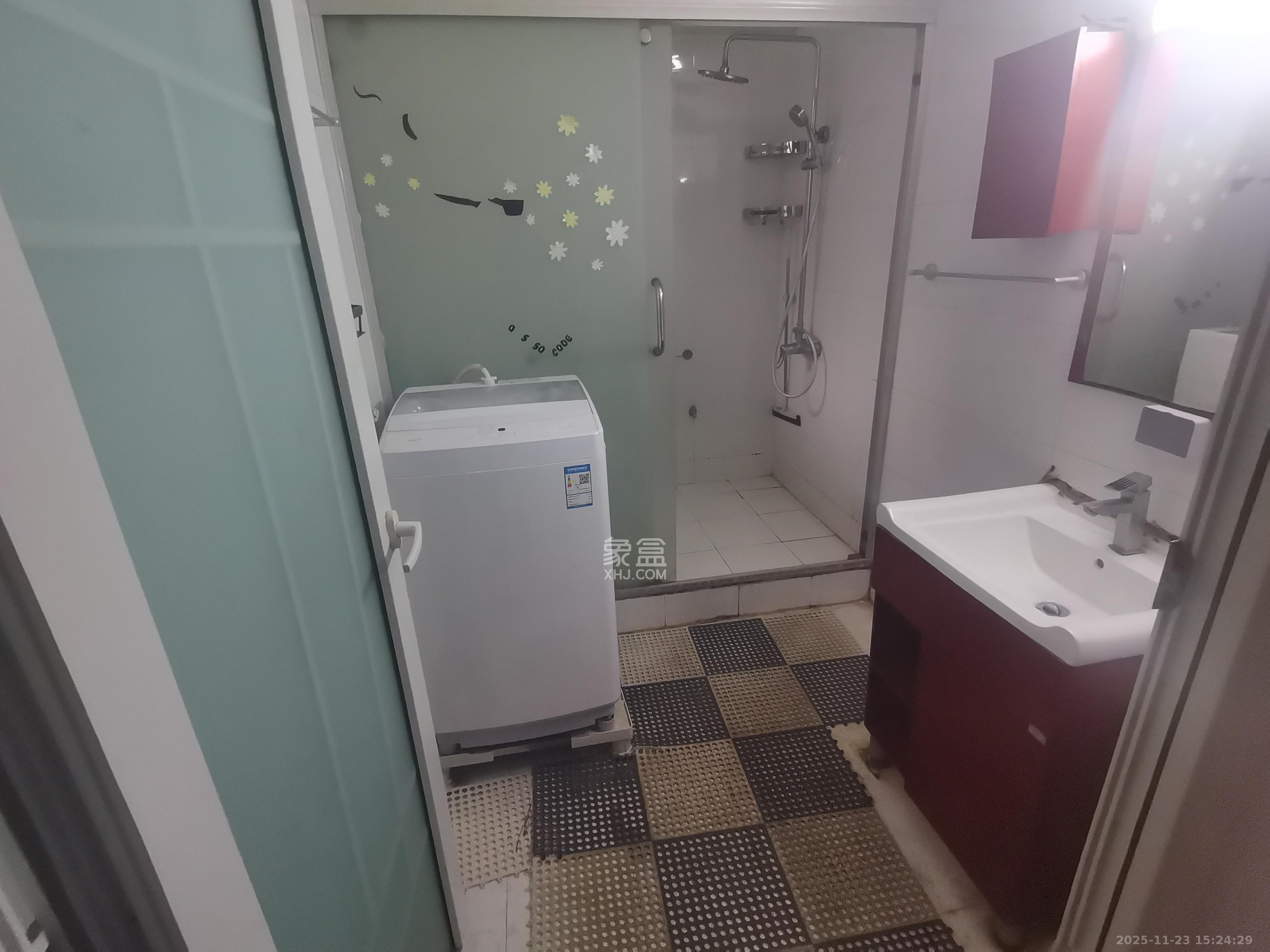 湘江世纪城豪江苑  2室2厅1卫    1900.0元/月室内图