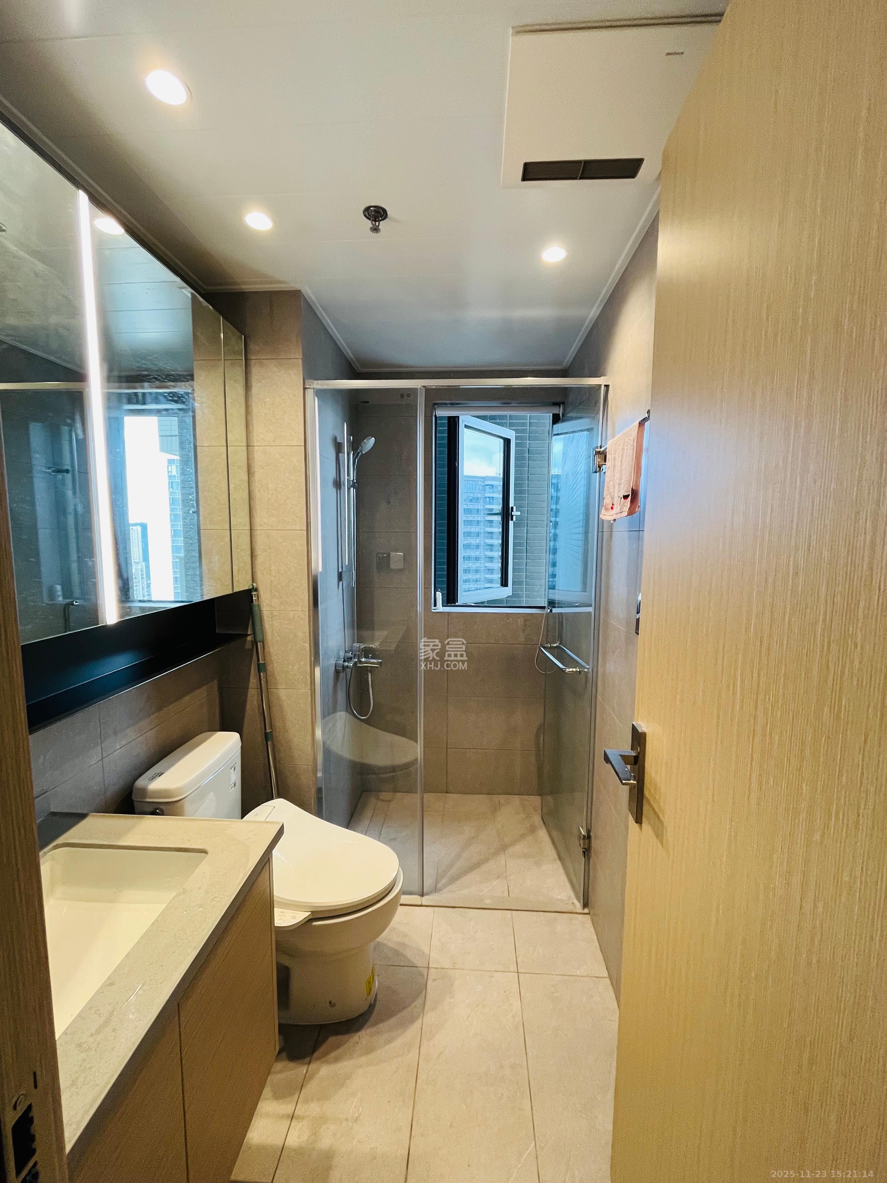 时代梅溪领峰 3室2厅2卫 3100.0元/月 时代梅溪领峰 3室2厅2卫 3100.0元/月室内图