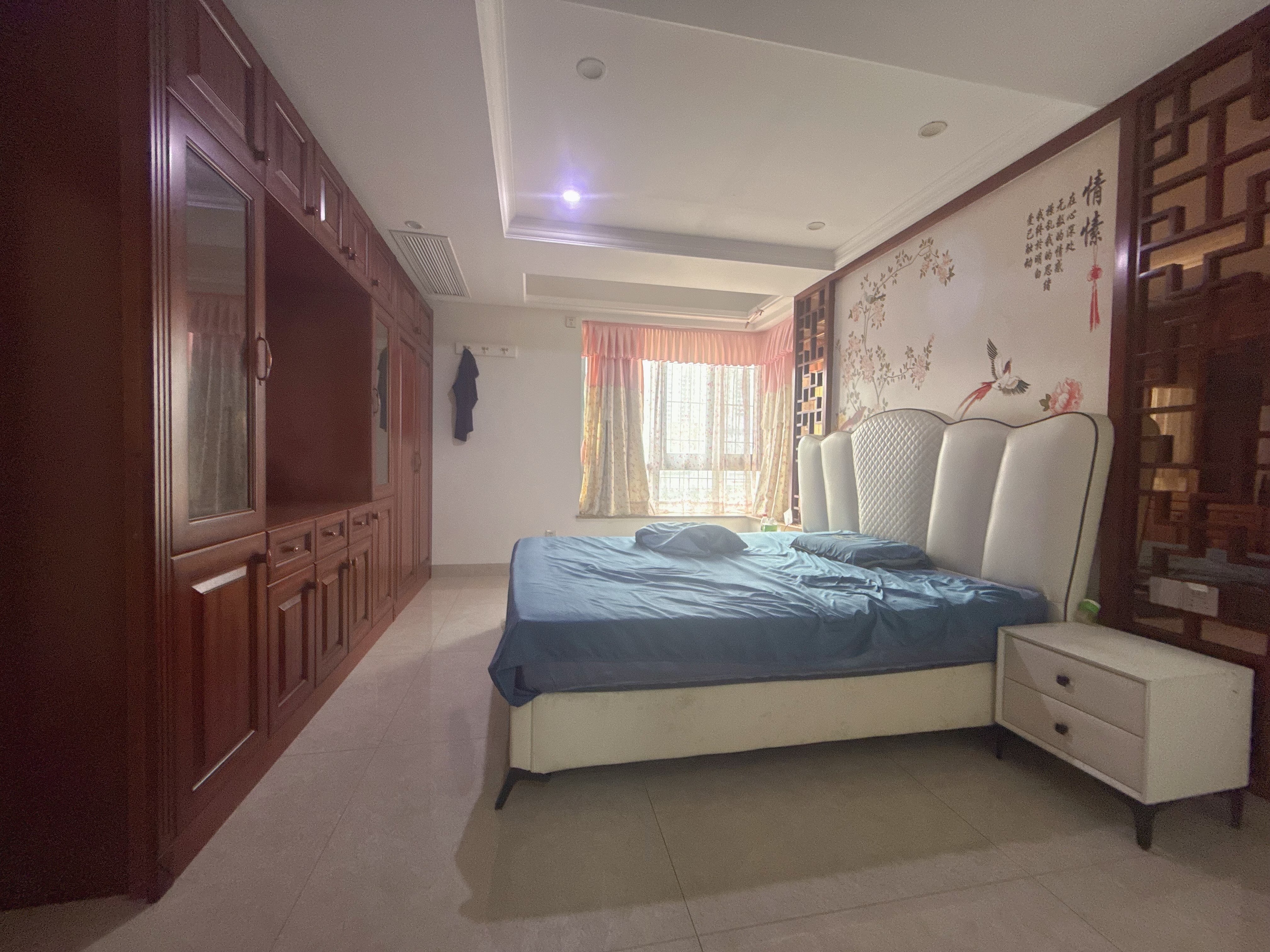 昌茂城邦  4室2厅2卫    4500.0元/月室内图