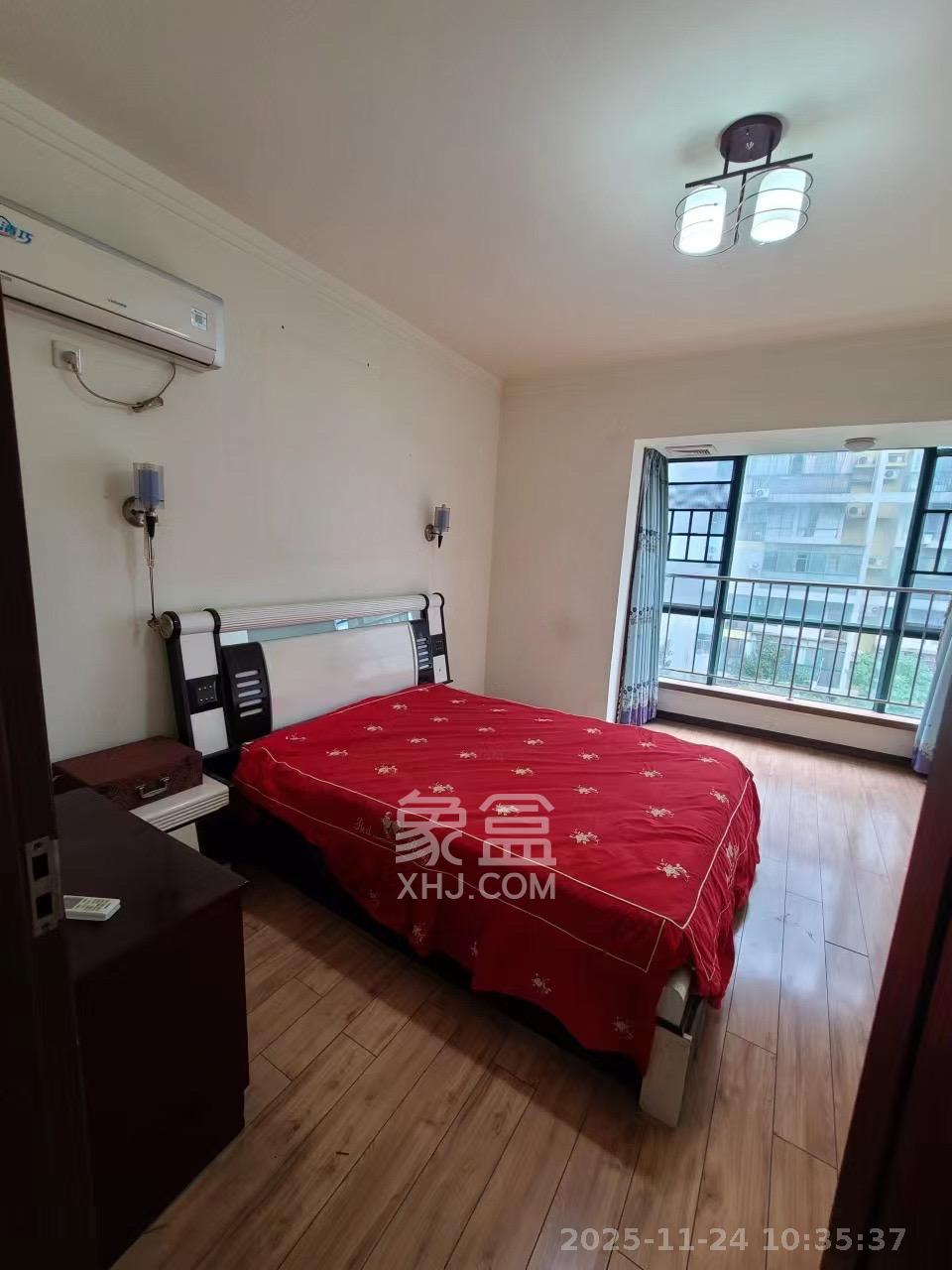 望兴景园一期 3室2厅2卫 2300.0元/月 望兴景园一期 3室2厅2卫 2300.0元/月室内图