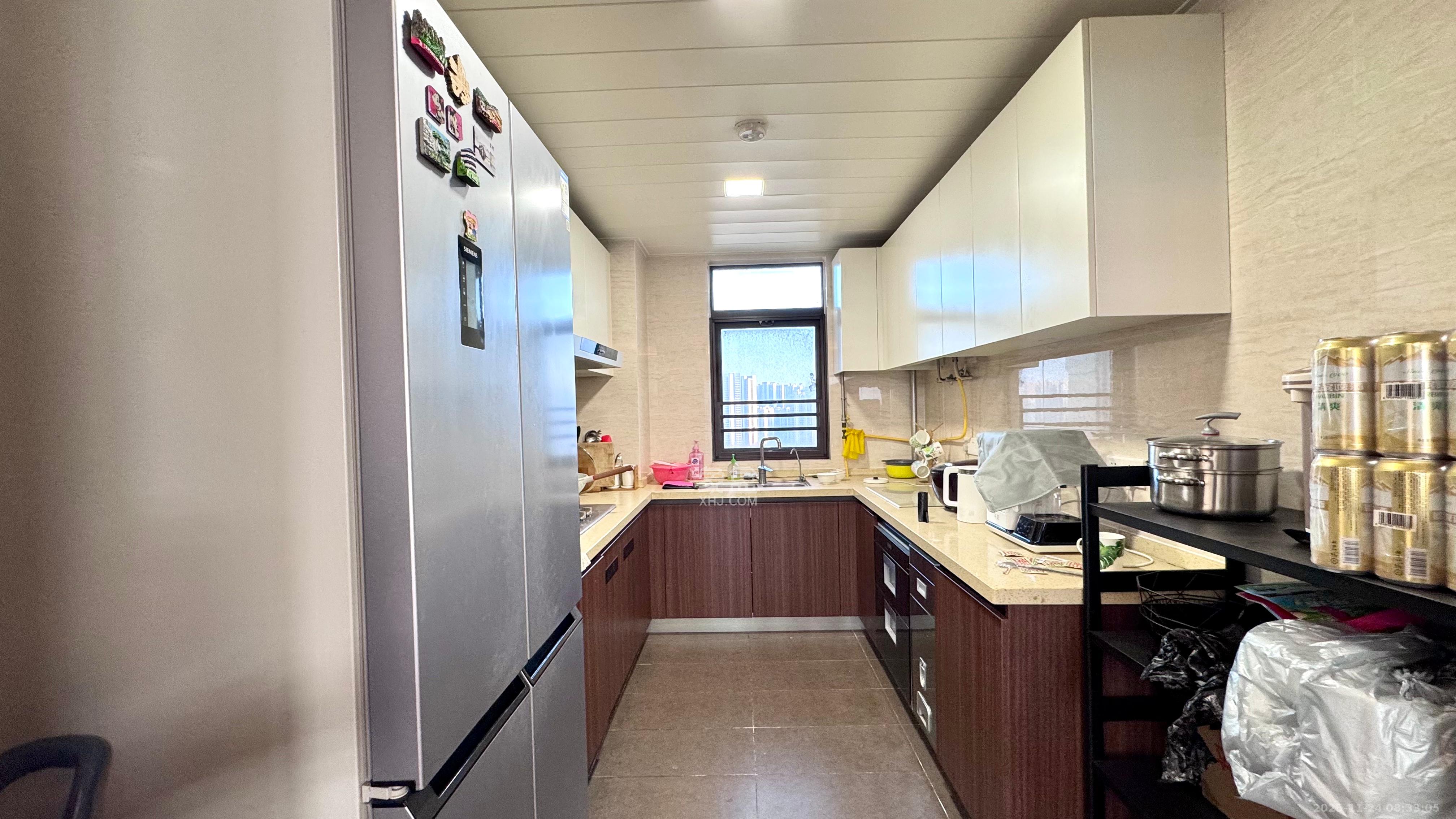 万科紫台  3室2厅2卫    5200.0元/月室内图