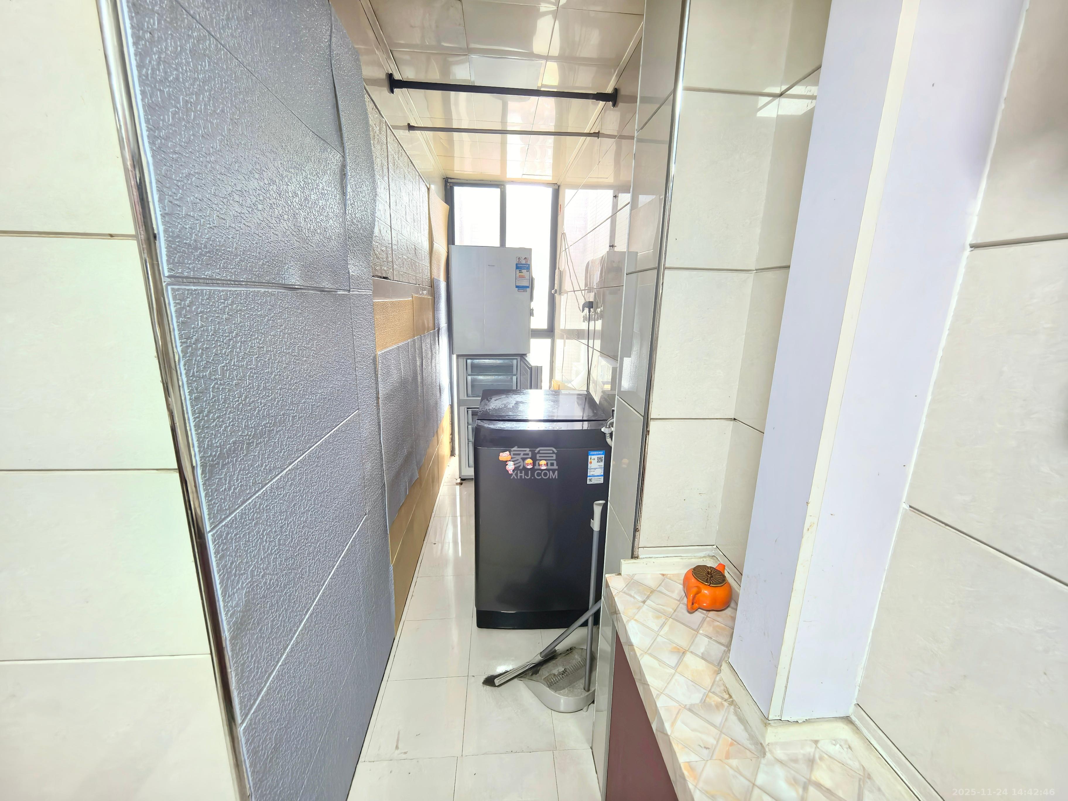 中信文化广场(中信新城二期) 2室2厅1卫 1700.0元/月 中信文化广场(中信新城二期) 2室2厅1卫 1700.0元/月室内图