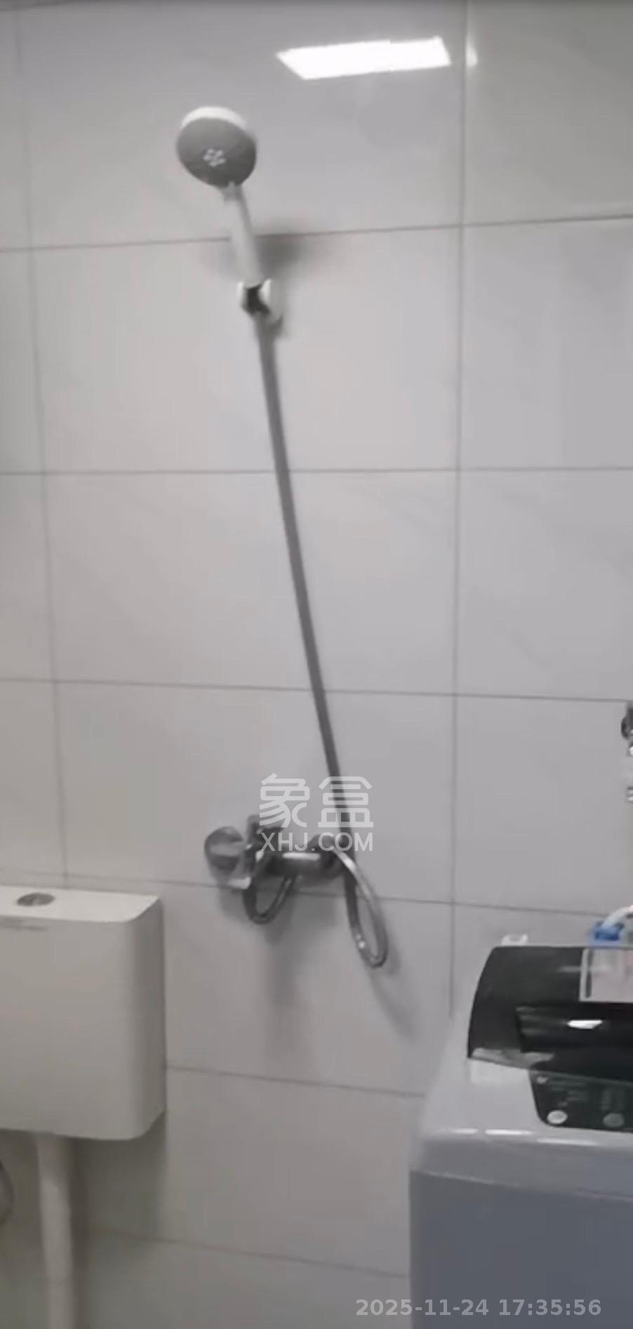 桥头家苑一期  1室1厅1卫    1100.0元/月室内图