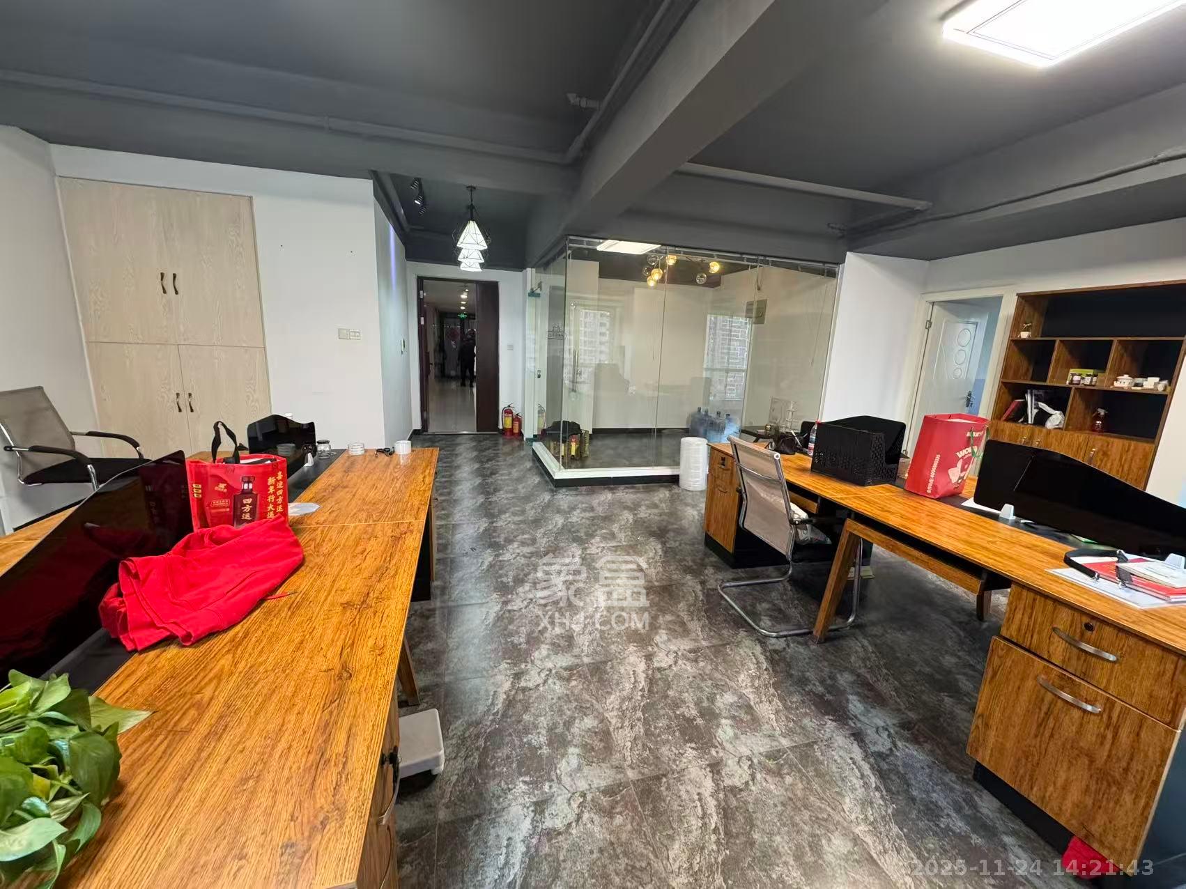 北辰三角洲B1E1区  1室1厅1卫    5300.0元/月室内图