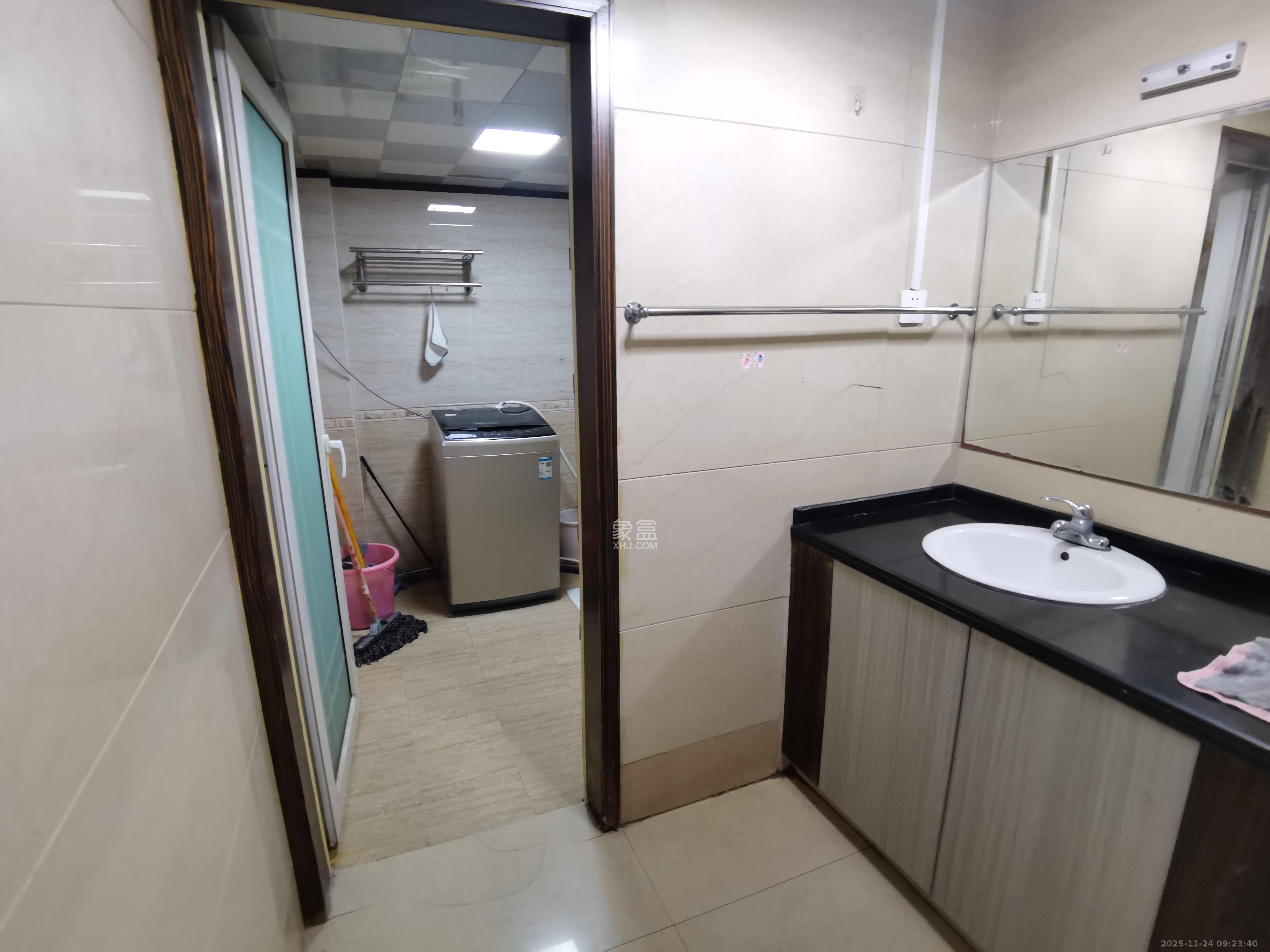 滨江美寓（滨江丽园）  3室2厅1卫    2200.0元/月室内图