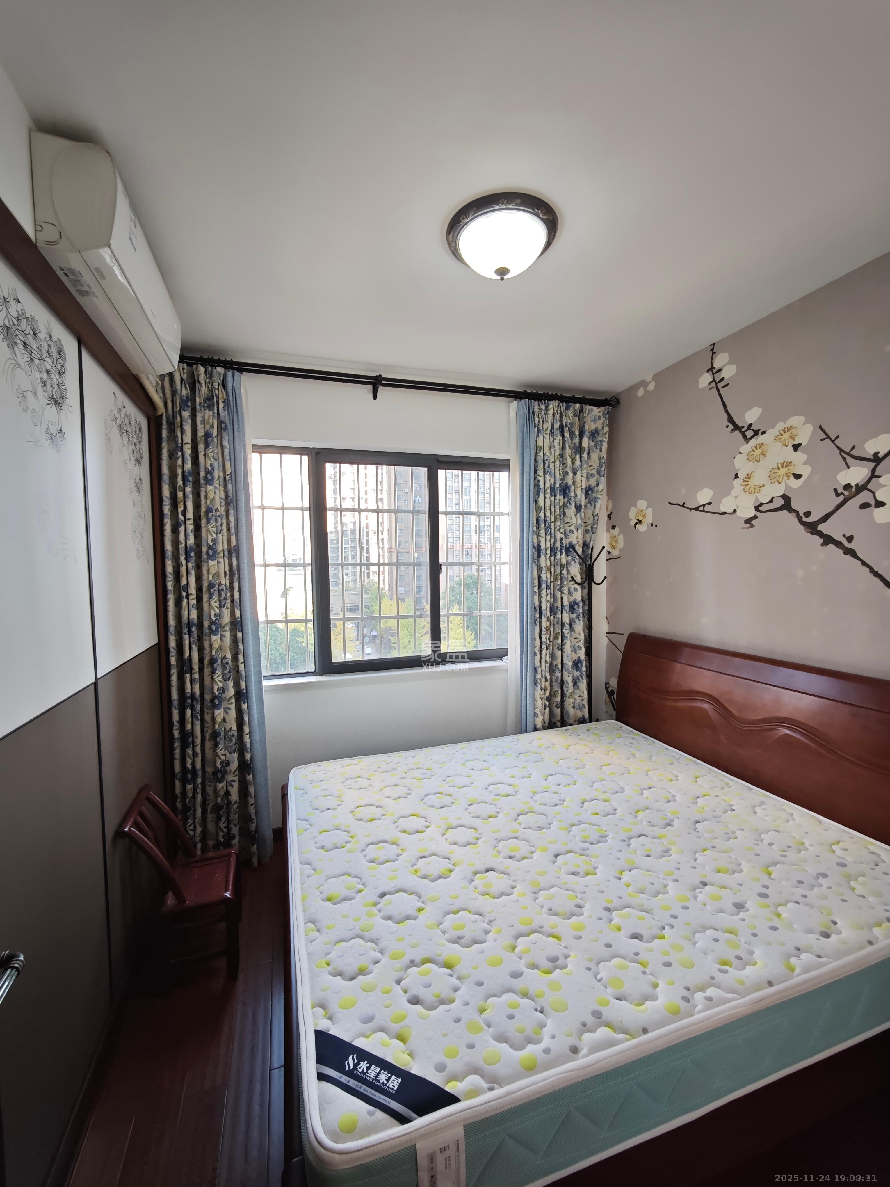 高林仕家 4室2厅2卫 2700.0元/月 高林仕家 4室2厅2卫 2700.0元/月室内图