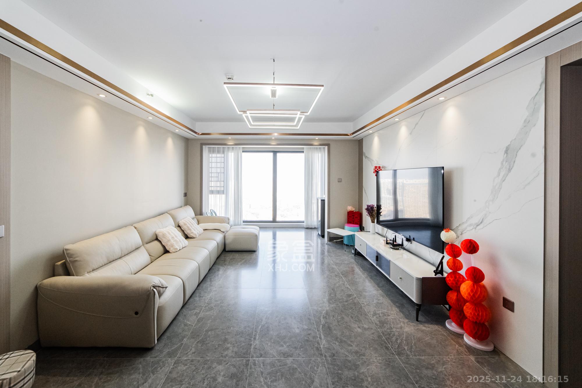 北辰三角洲C2区  3室2厅2卫    190.0万