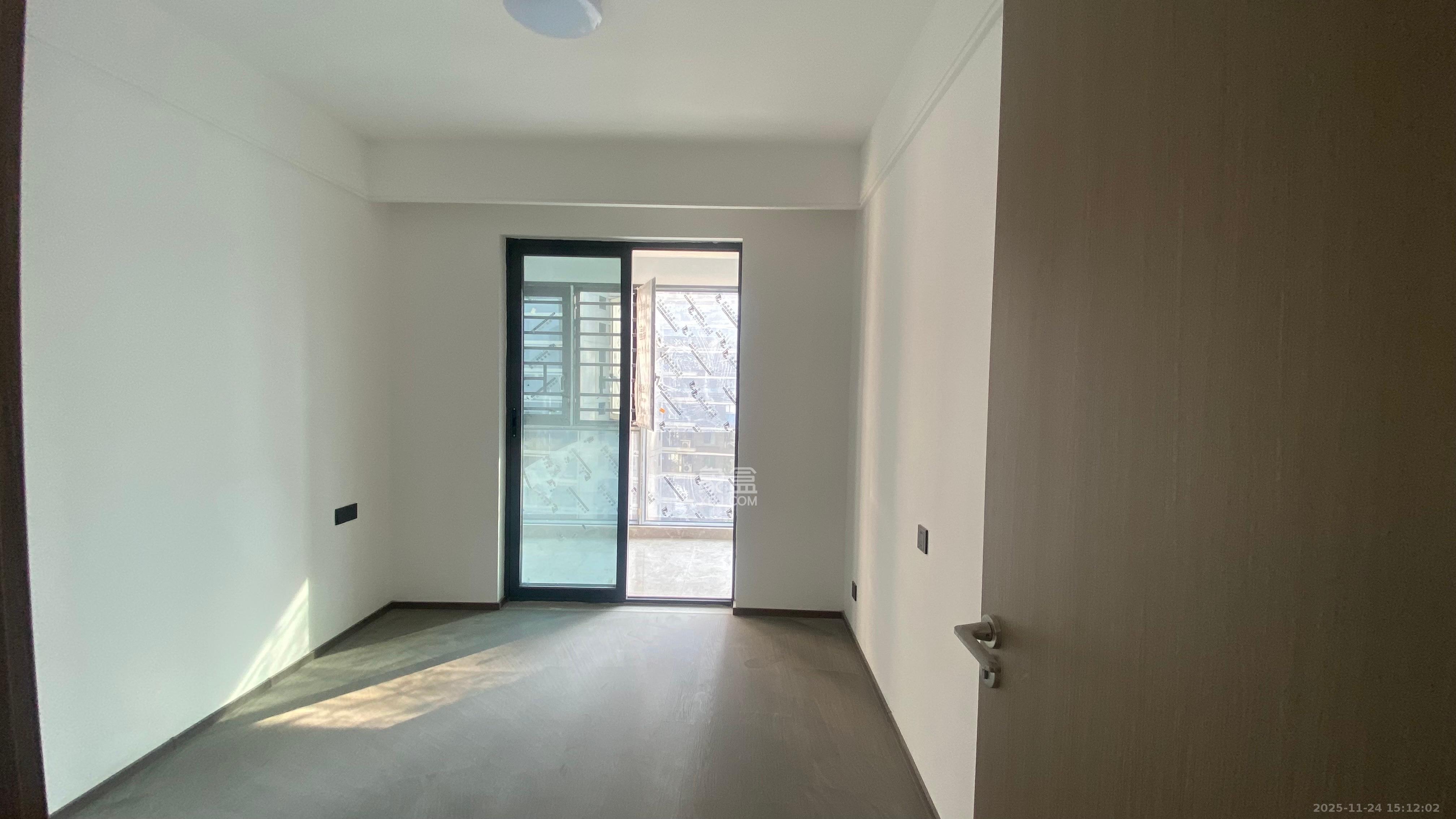 德奥上河城章  3室2厅2卫    3500.0元/月室内图