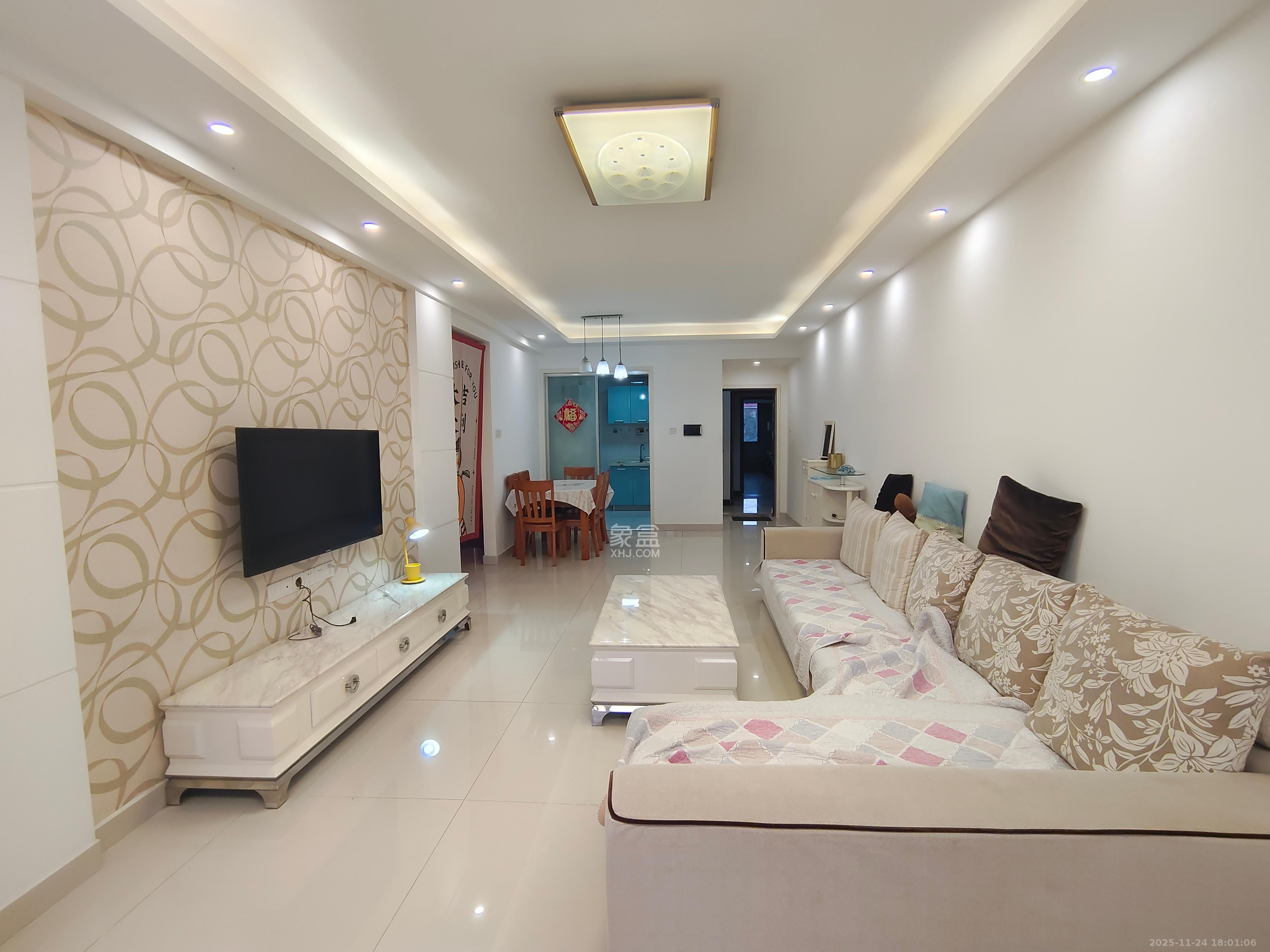 中一九骏（枫桥苑）  3室2厅1卫    2700.0元/月室内图