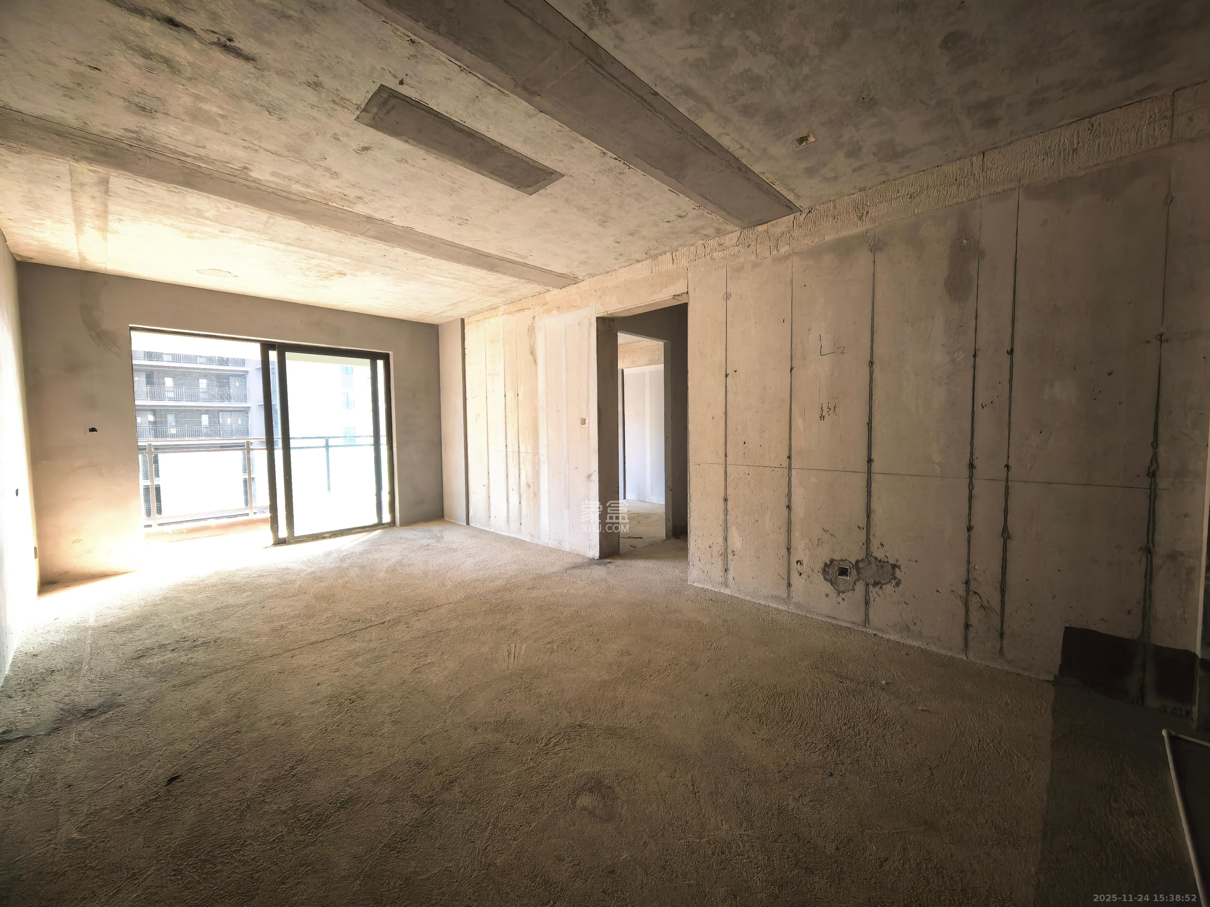 碧桂园博萃梅溪 3室2厅2卫 1800.0元/月 碧桂园博萃梅溪 3室2厅2卫 1800.0元/月室内图