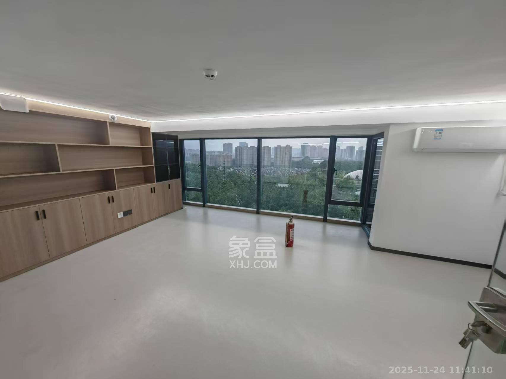 京武浪琴山三期（京武中心）  3室1厅1卫    12000.0元/月室内图