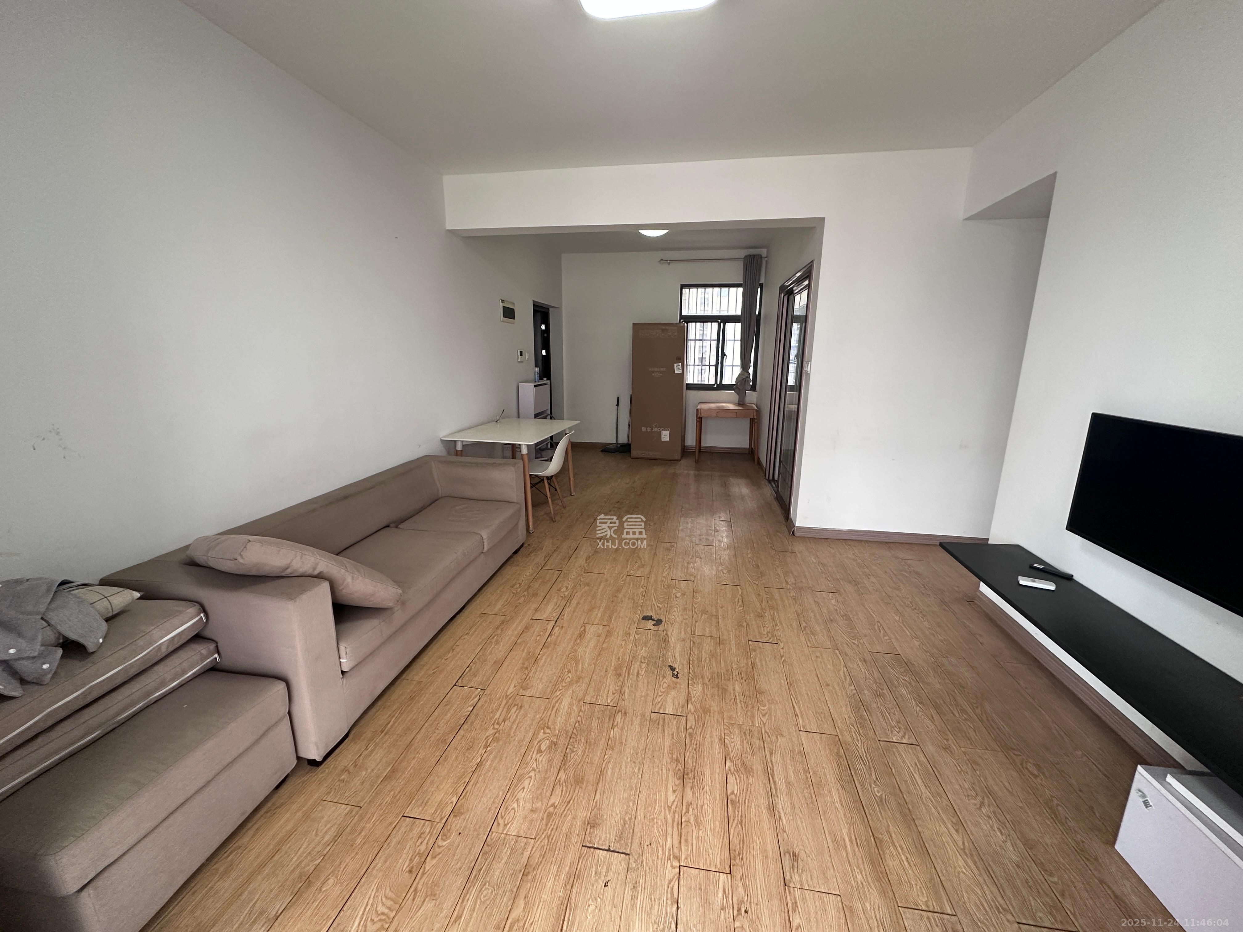 华侨假日中心(晟华苑) 2室2厅1卫 2000.0元/月 华侨假日中心(晟华苑) 2室2厅1卫 2000.0元/月室内图