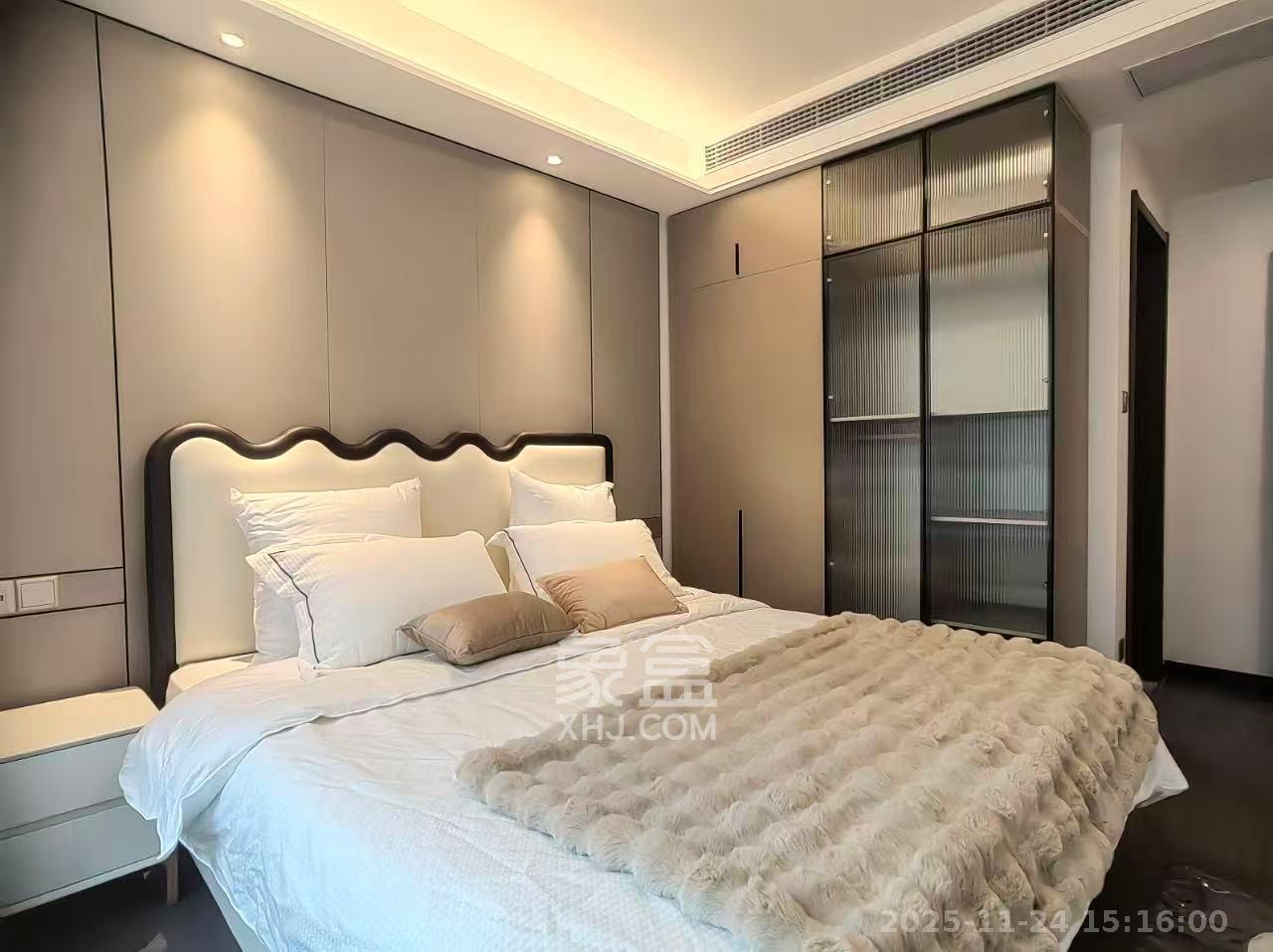 龙湖春江天玺  3室2厅2卫    4500.0元/月室内图