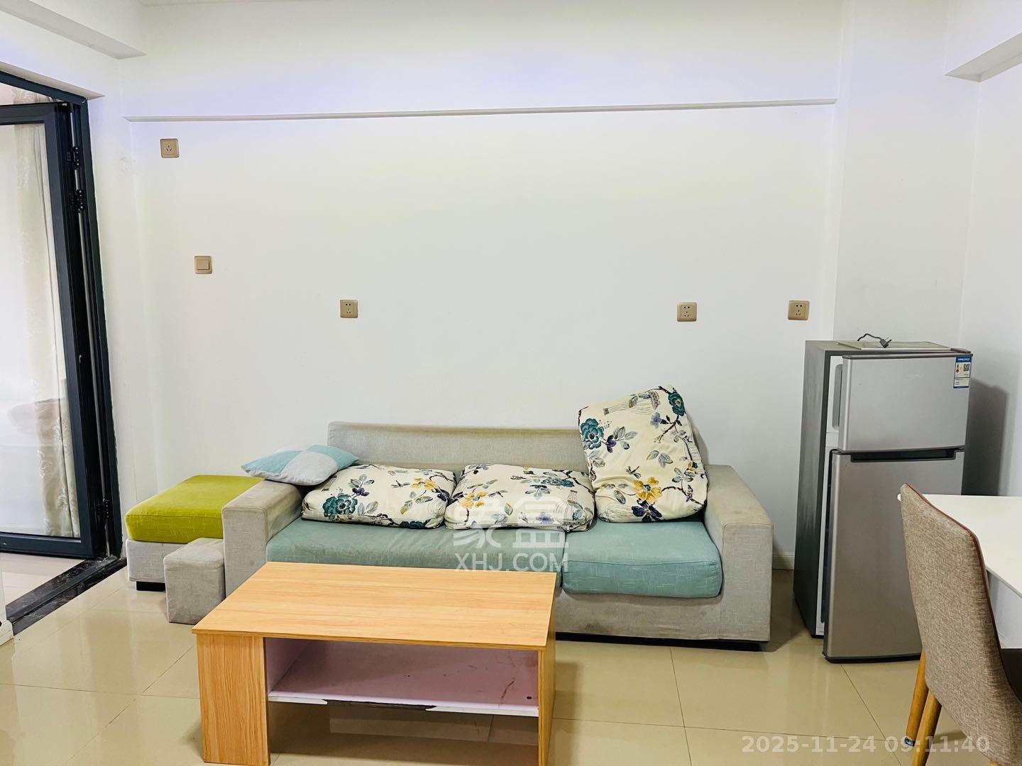 中建芙蓉嘉苑  2室1厅1卫    1500.0元/月