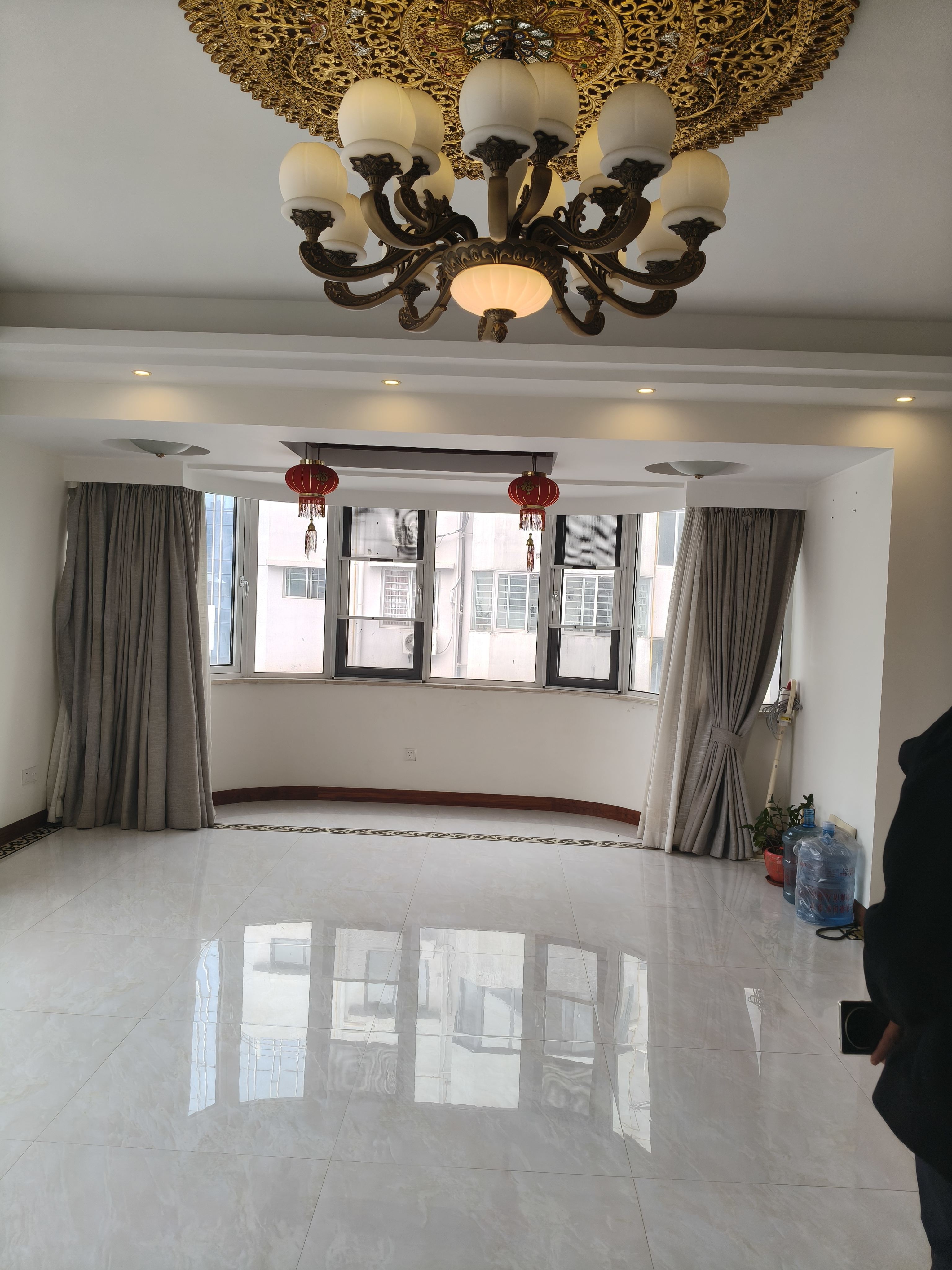 龙珠新城 3室2厅2卫 150.0万 龙珠新城 3室2厅2卫 150.0万客厅