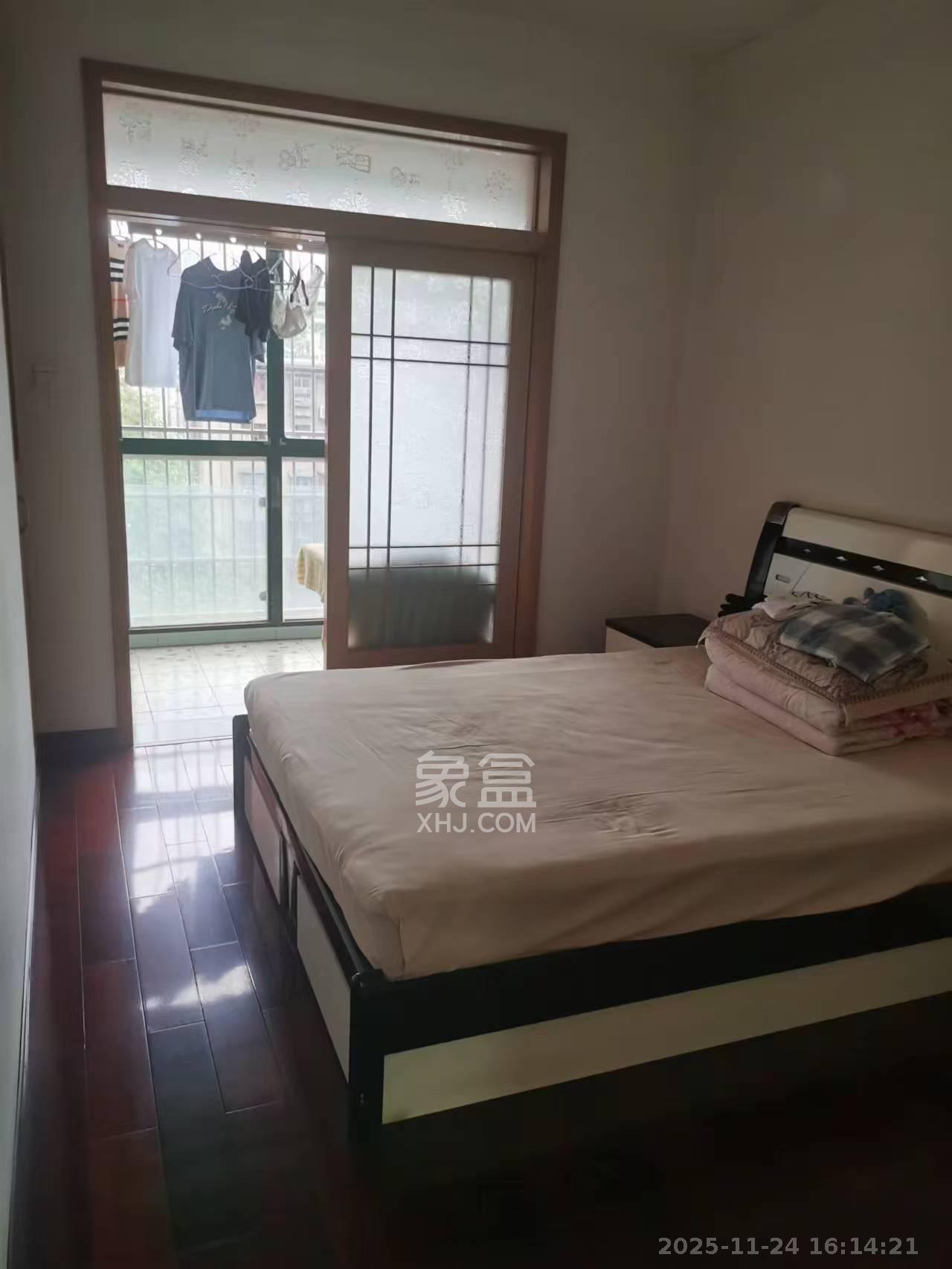 永宏佳园  3室2厅2卫    2600.0元/月室内图