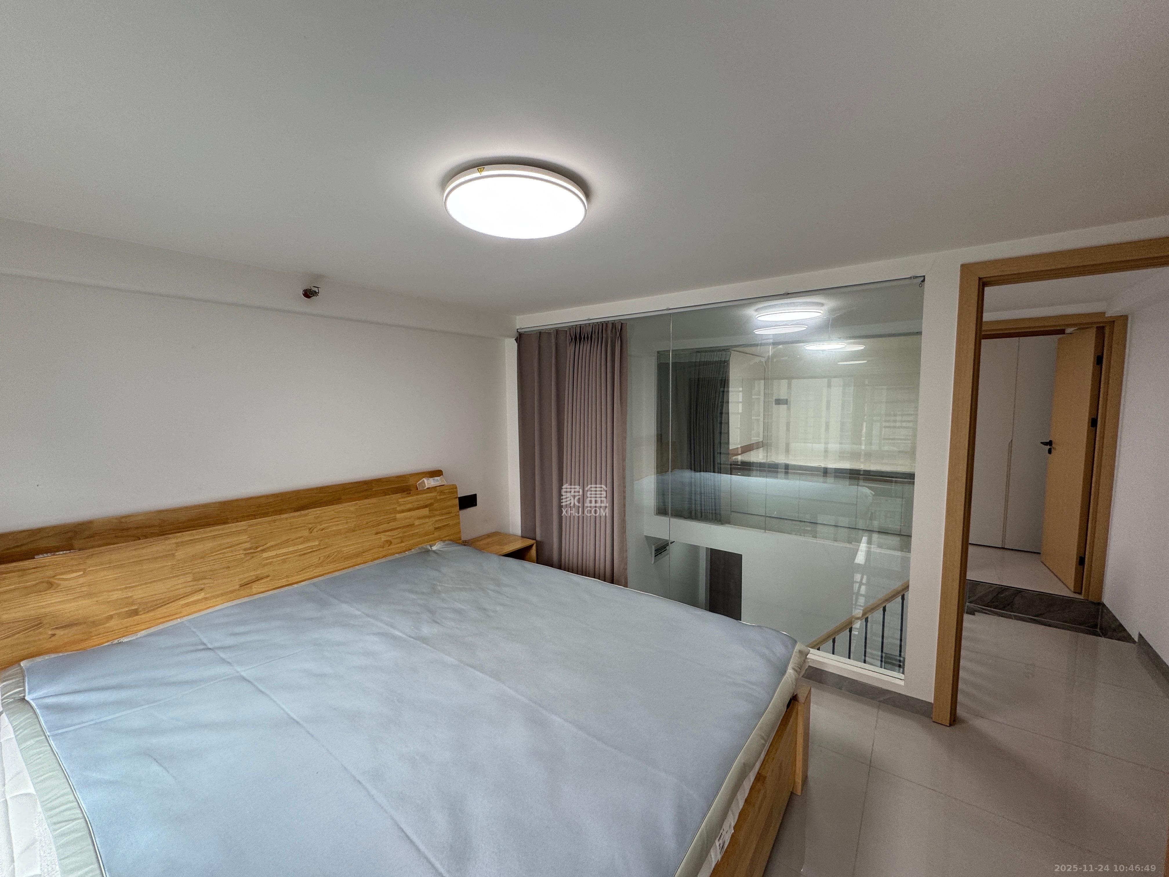 卓越中寰  2室1厅1卫    2500.0元/月室内图