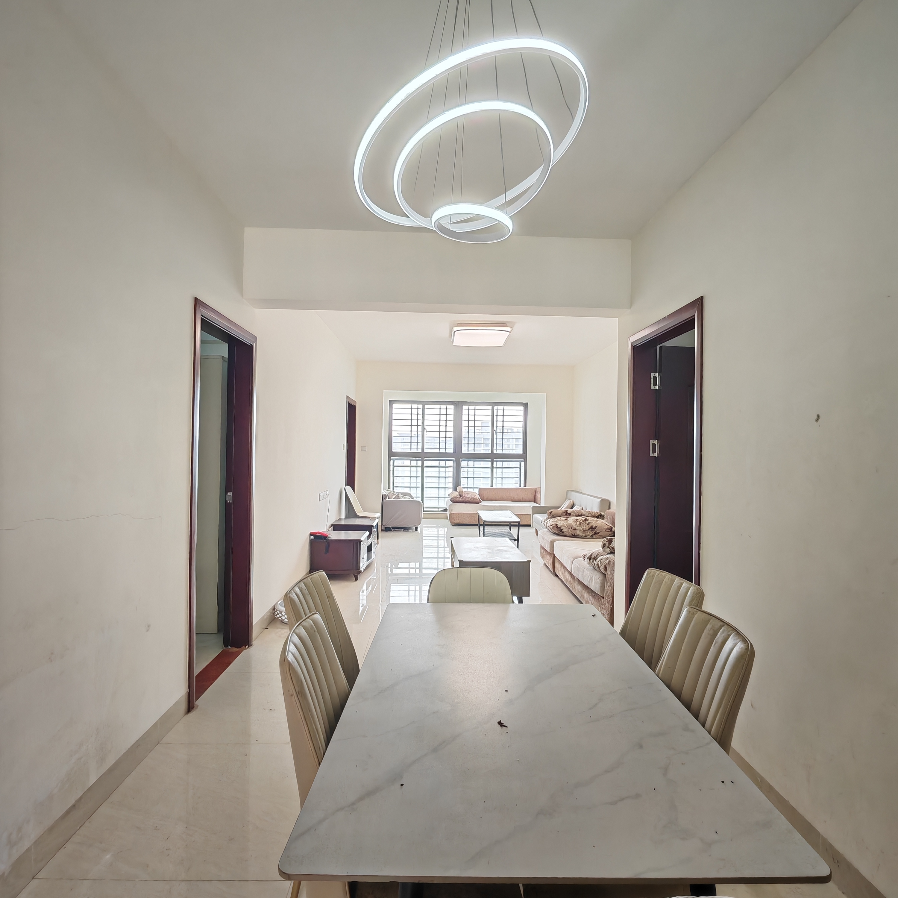 德府方家  3室2厅2卫    2500.0元/月