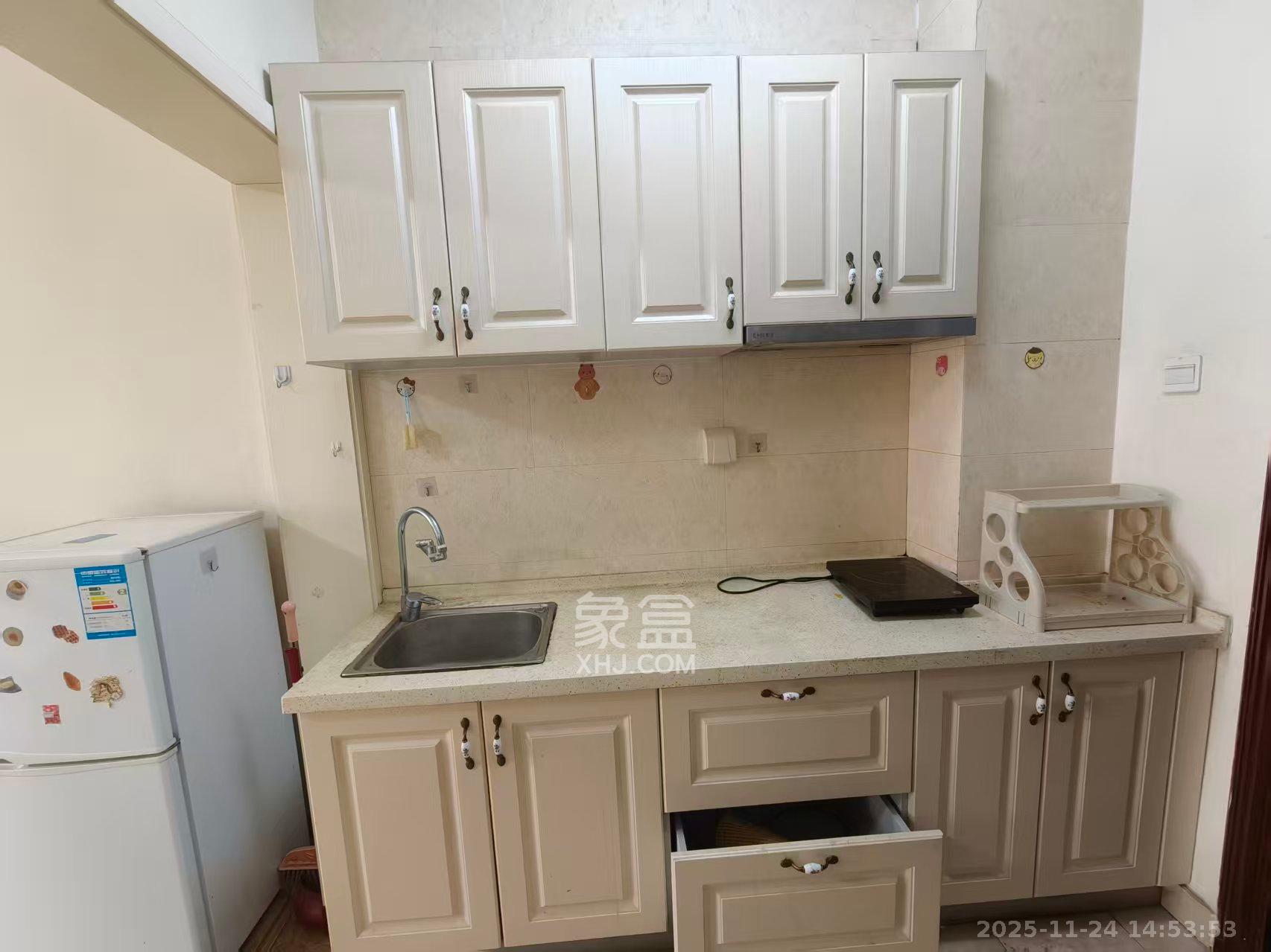 万芙锦城 1室1厅1卫 1500.0元/月 万芙锦城 1室1厅1卫 1500.0元/月室内图