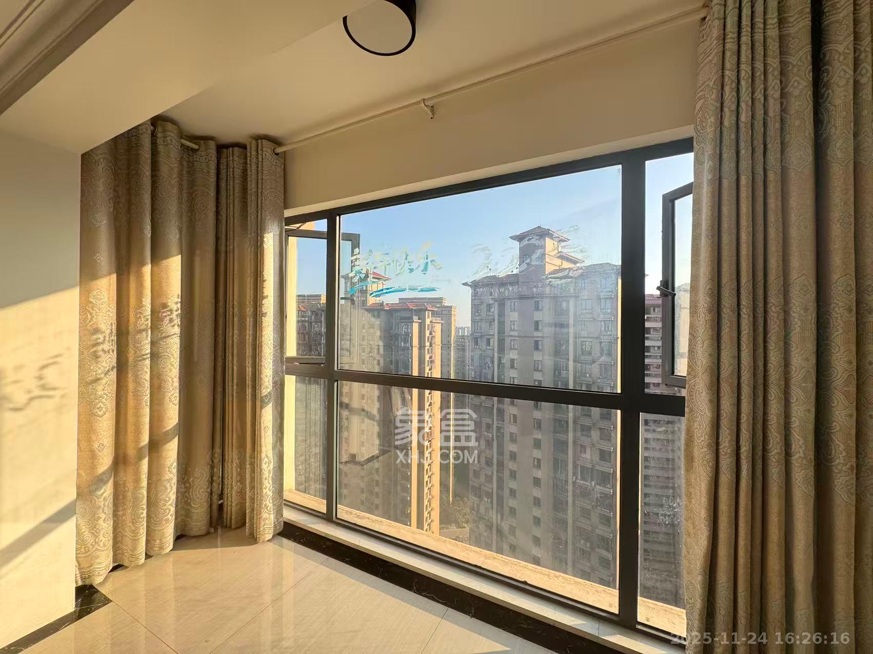 邦盛水岸御园  3室2厅2卫    2100.0元/月室内图