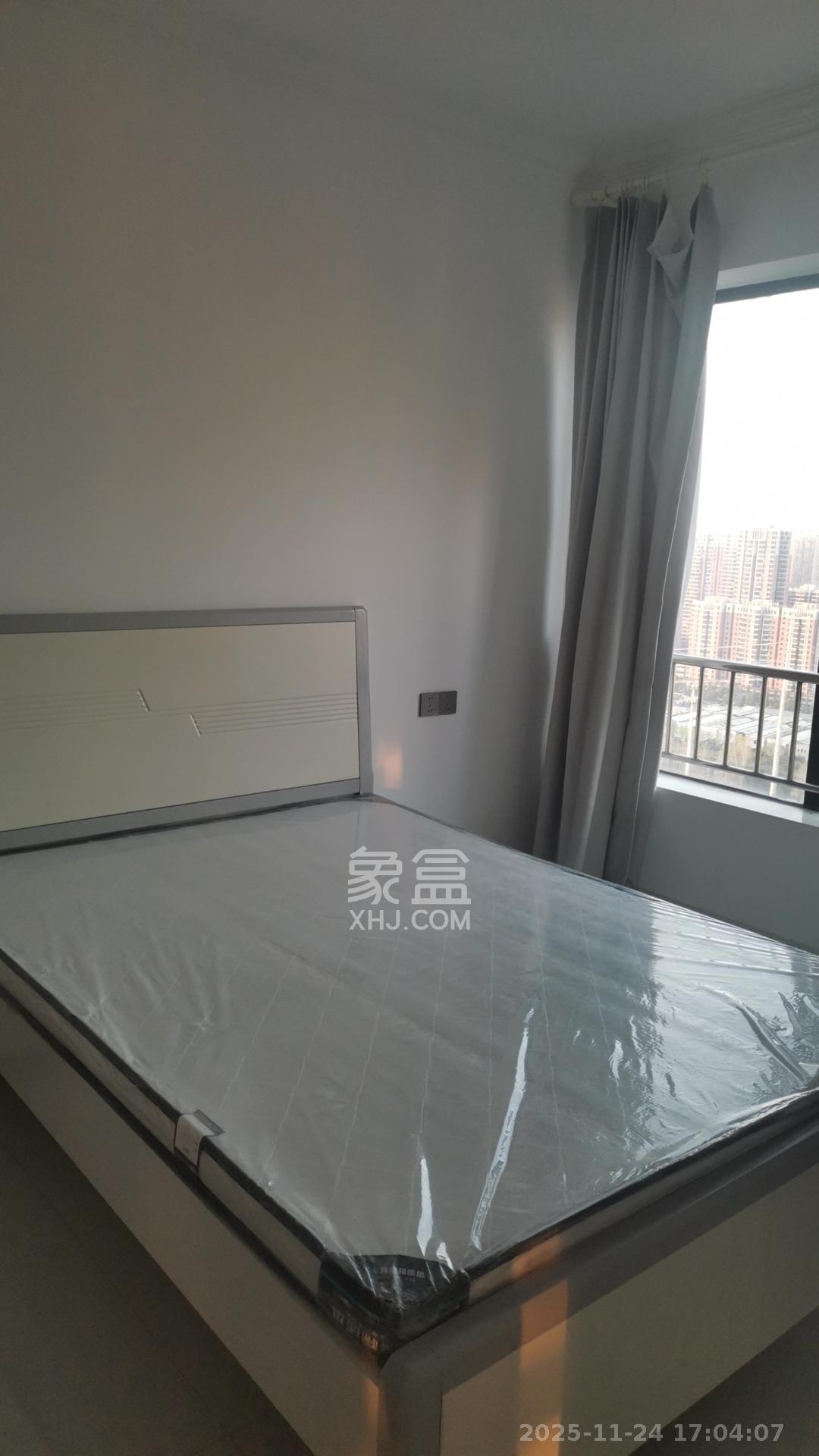 富春山 4室2厅2卫 3000.0元/月 富春山 4室2厅2卫 3000.0元/月室内图