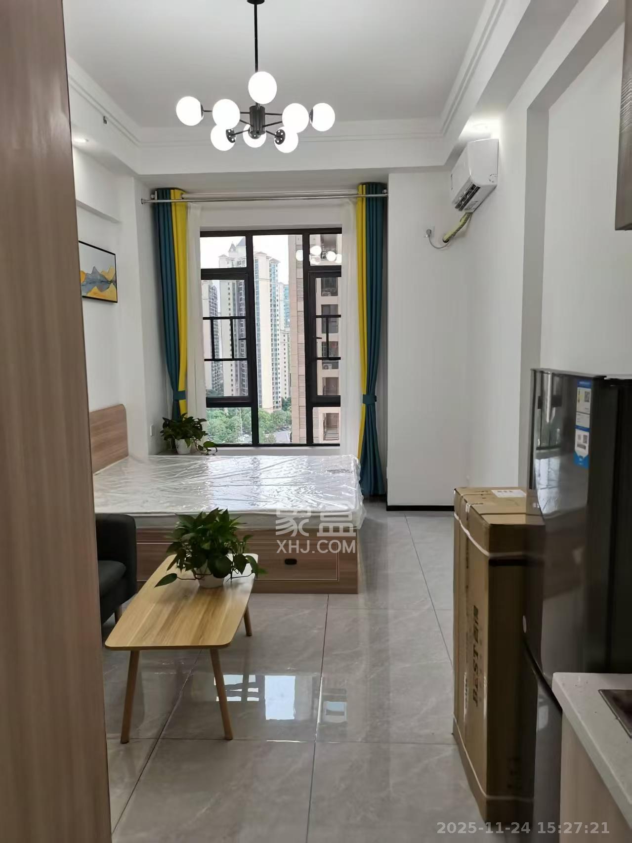 长沙高铁吾悦广场 1室1厅1卫 1400.0元/月 长沙高铁吾悦广场 1室1厅1卫 1400.0元/月室内图