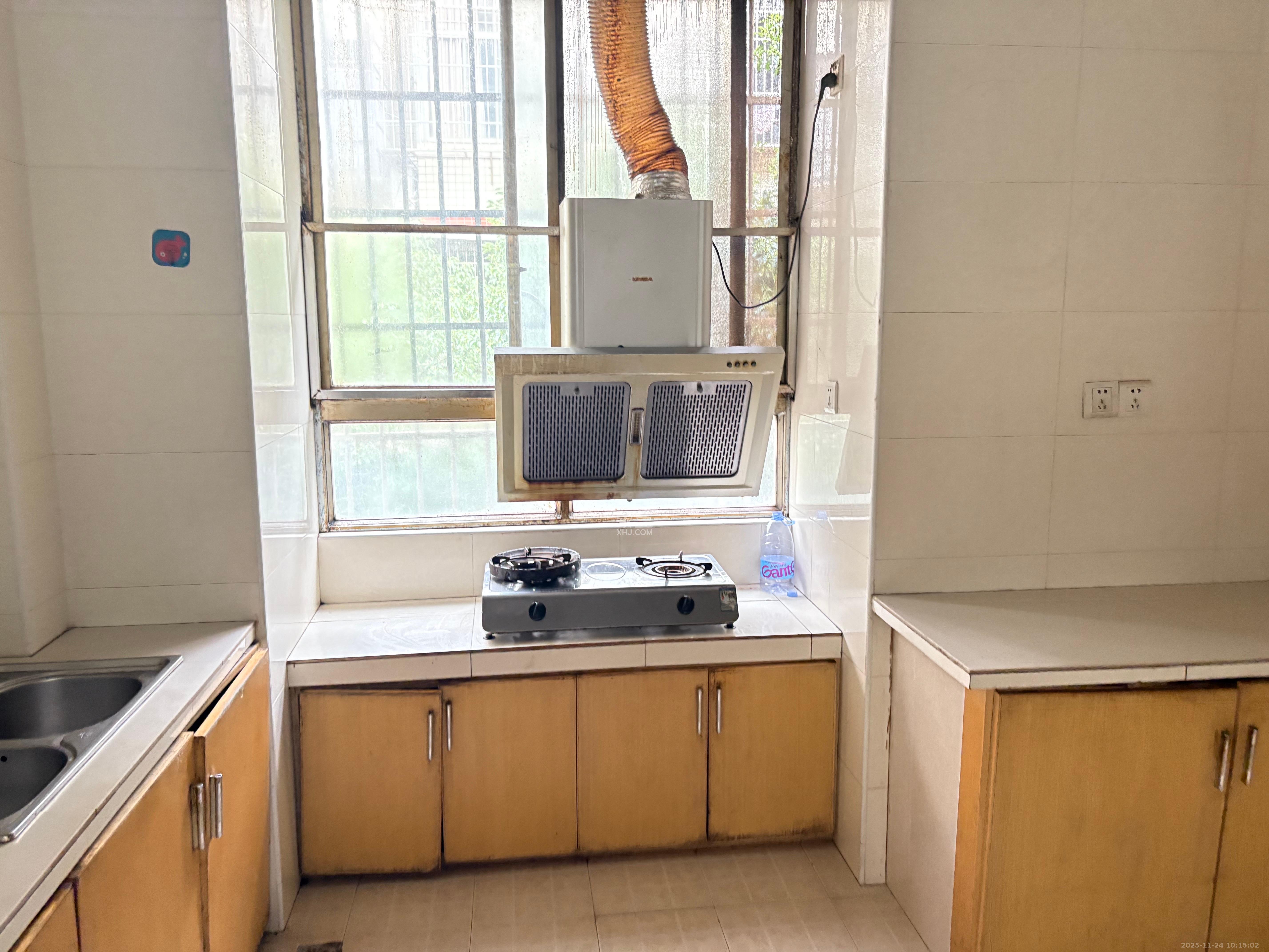 金石蓉园  2室1厅1卫    1200.0元/月室内图