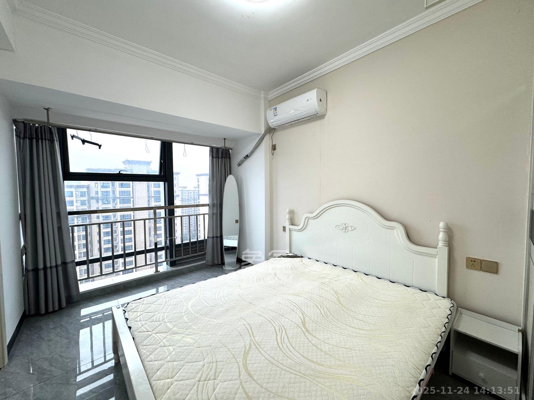 裕天国际商汇中心 1室1厅1卫 1500.0元/月 裕天国际商汇中心 1室1厅1卫 1500.0元/月室内图