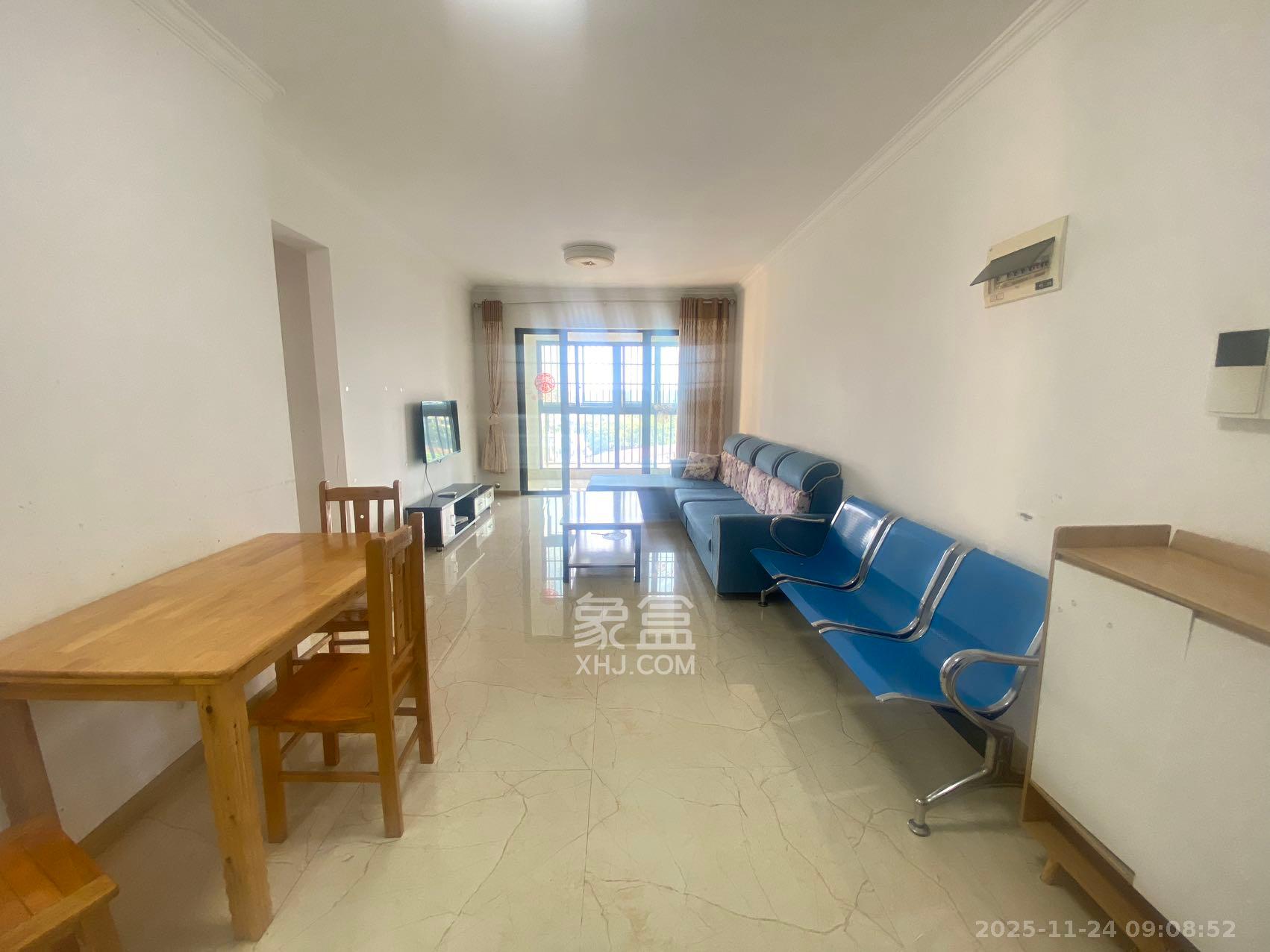 中建芙蓉嘉苑  3室2厅1卫    2000.0元/月室内图