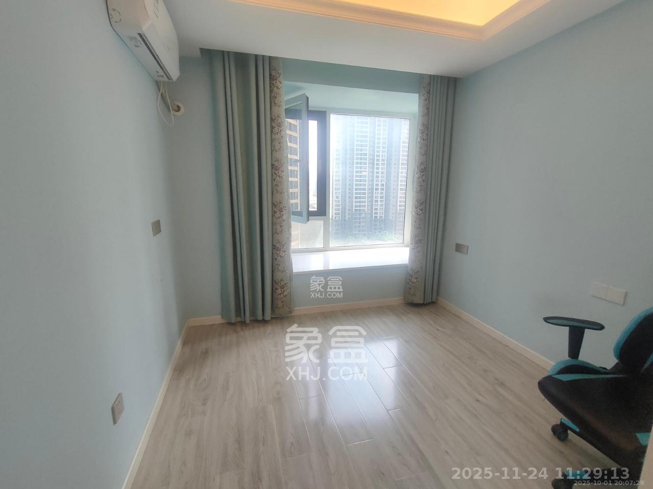 北辰三角洲C2区  4室2厅2卫    4500.0元/月室内图