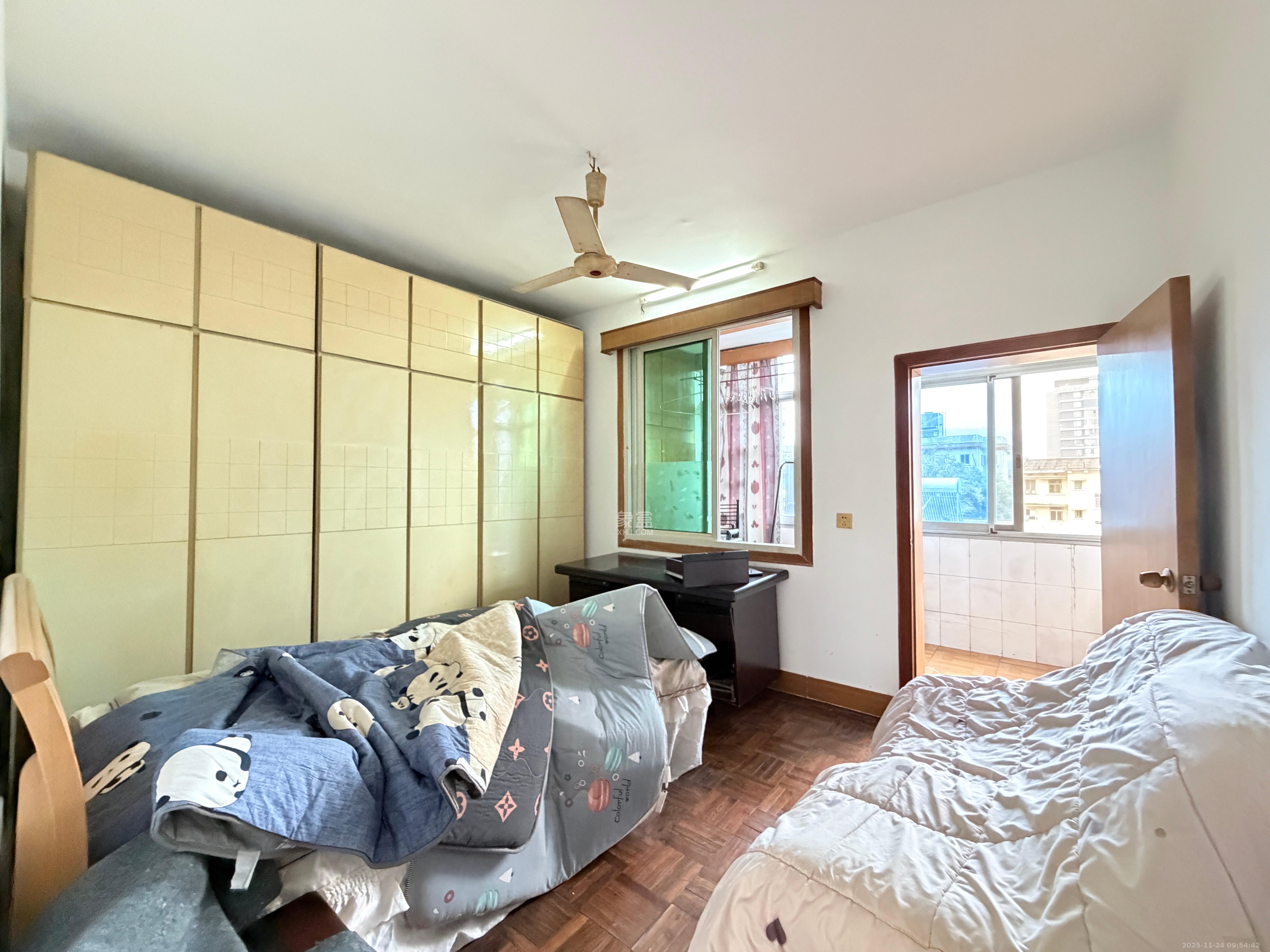 师大医学院宿舍  1室0厅0卫    1500.0元/月室内图