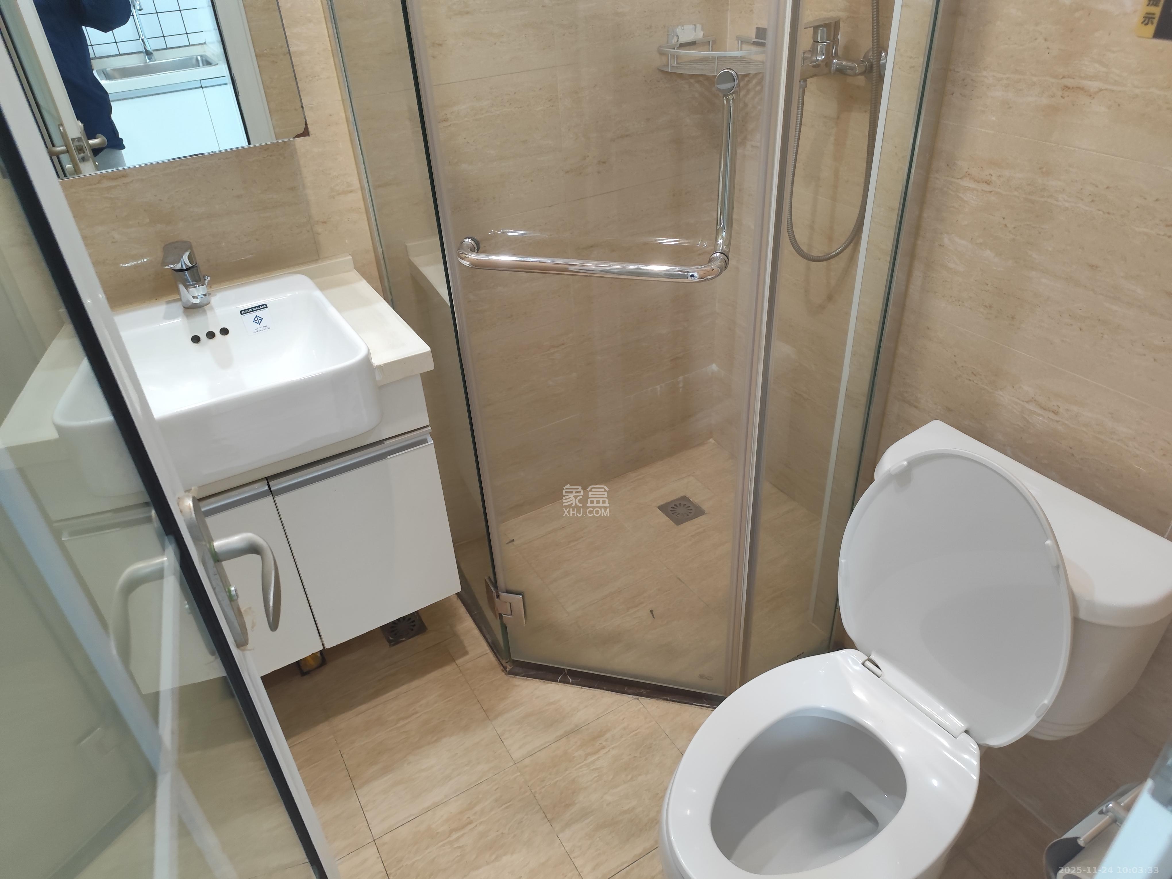 绿地之窗   31.64㎡      1000.0元/月室内图