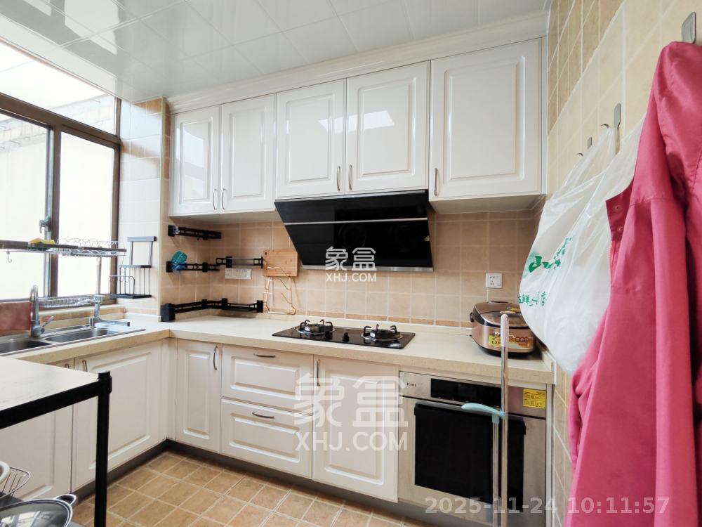 中天瑞景 3室2厅2卫 3000.0元/月 中天瑞景 3室2厅2卫 3000.0元/月室内图