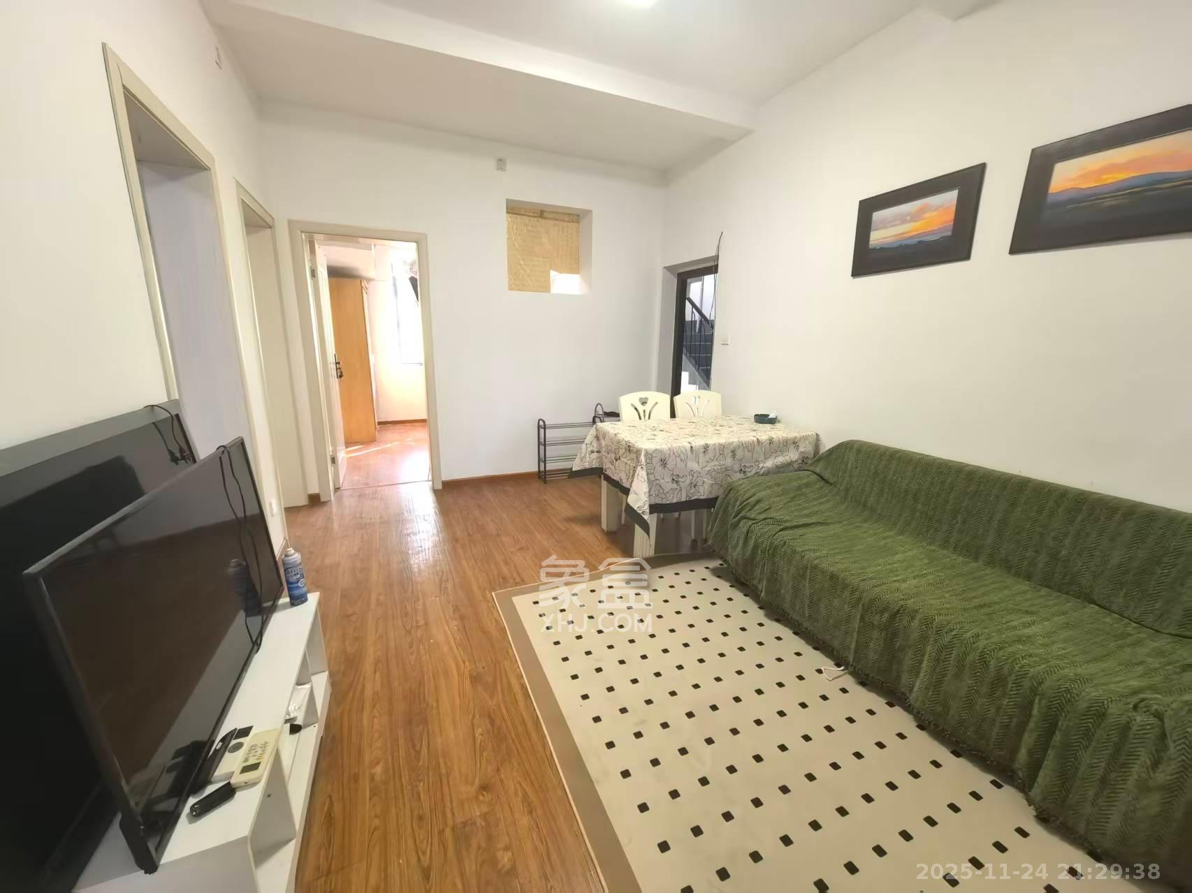 路桥宿舍  3室2厅1卫    1800.0元/月室内图