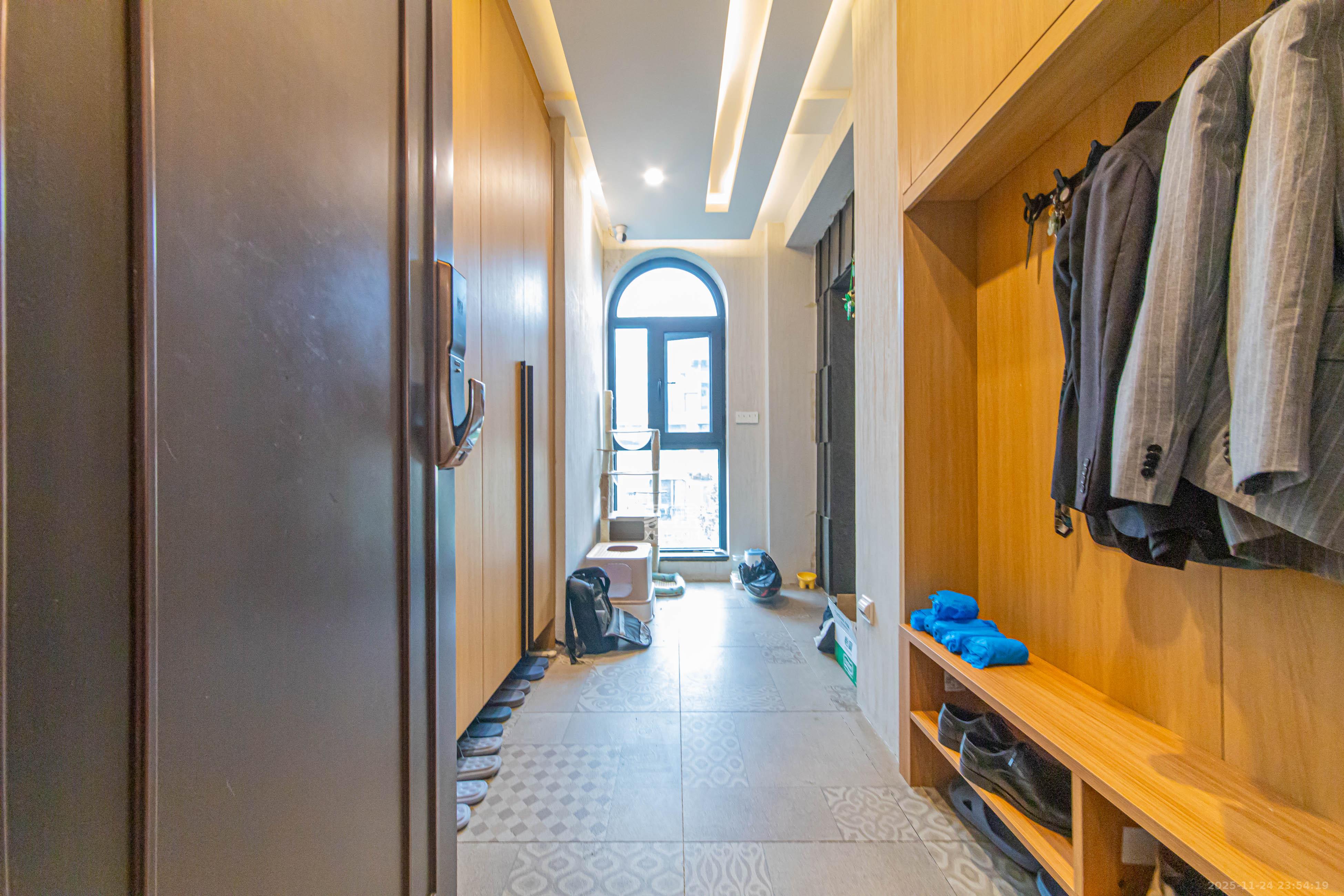 中建芙蓉和苑 6室2厅4卫 468.0万 中建芙蓉和苑 6室2厅4卫 468.0万其他