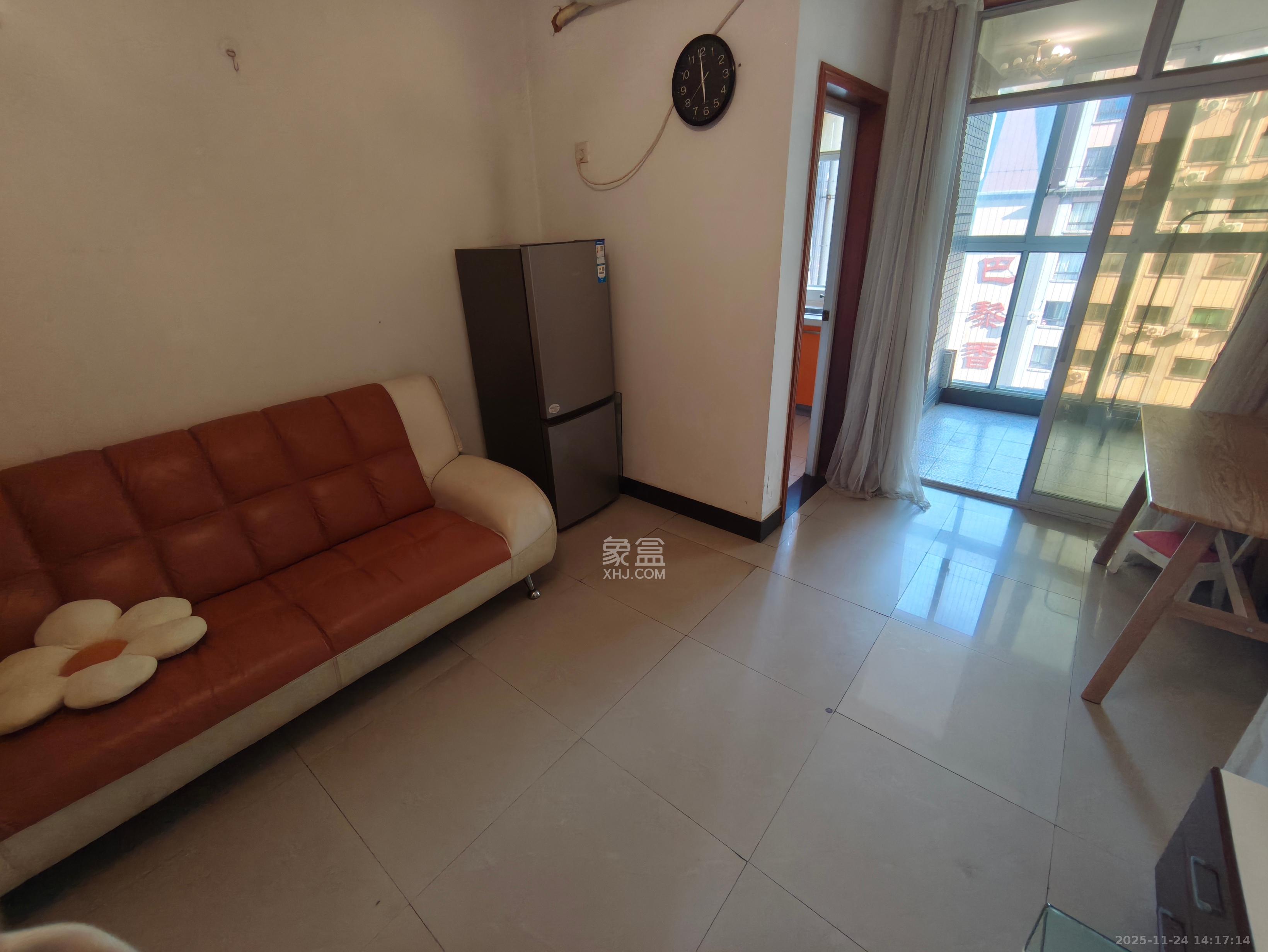 芙蓉公馆 1室1厅1卫 2400.0元/月 芙蓉公馆 1室1厅1卫 2400.0元/月室内图