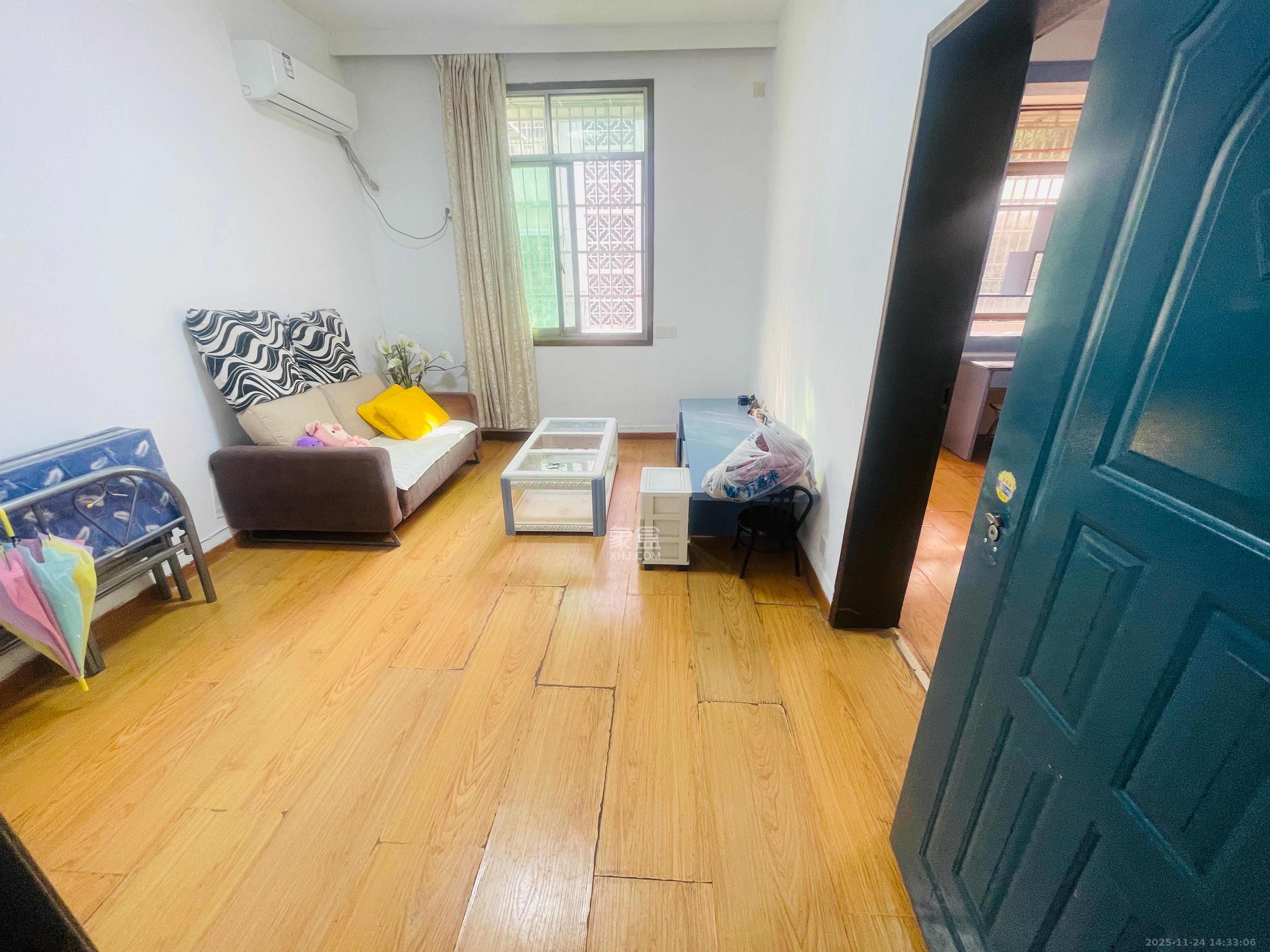 祝威岗散盘  1室1厅1卫    1300.0元/月