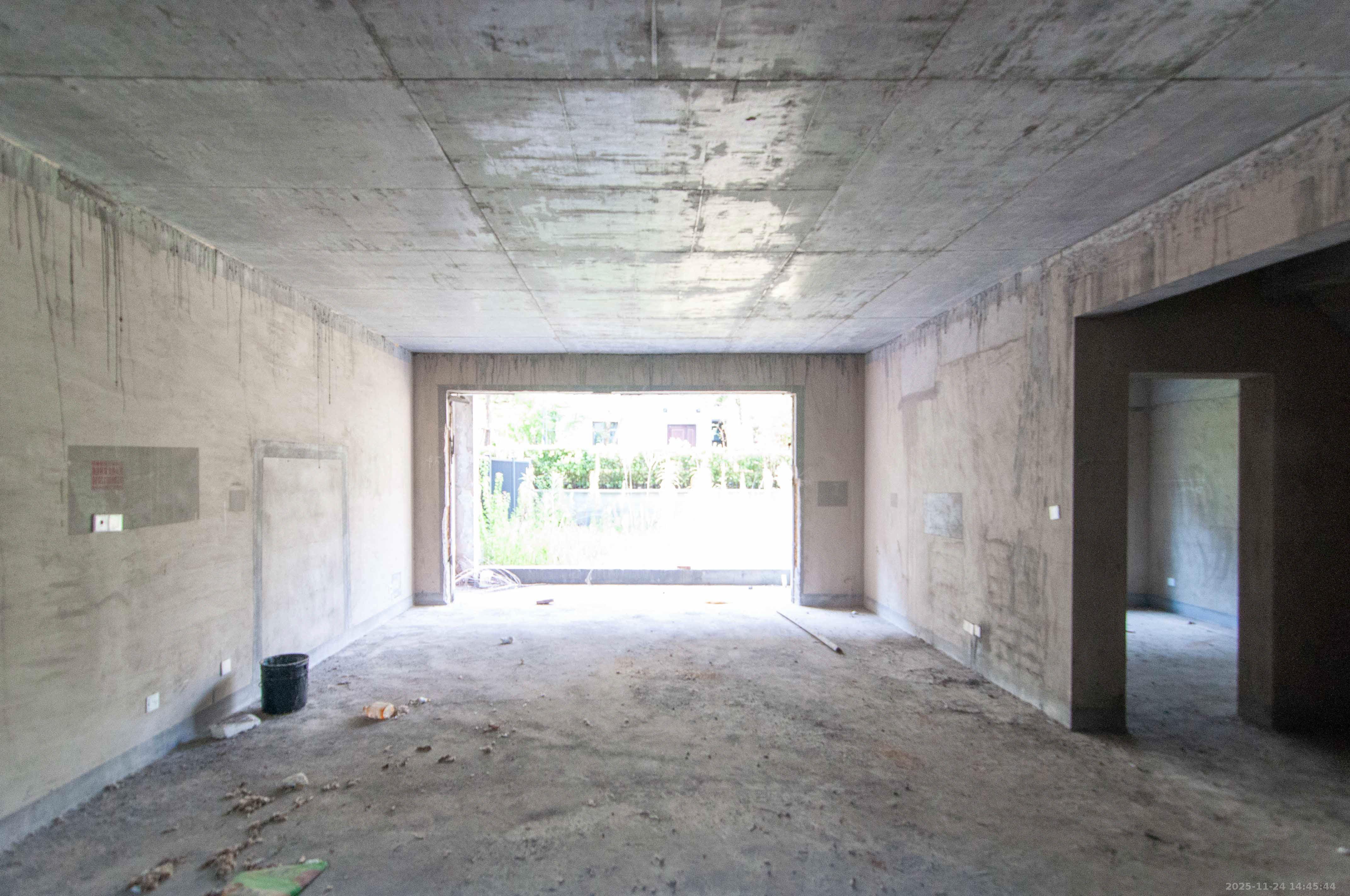 祥源森林之光  5室2厅3卫    400.0万